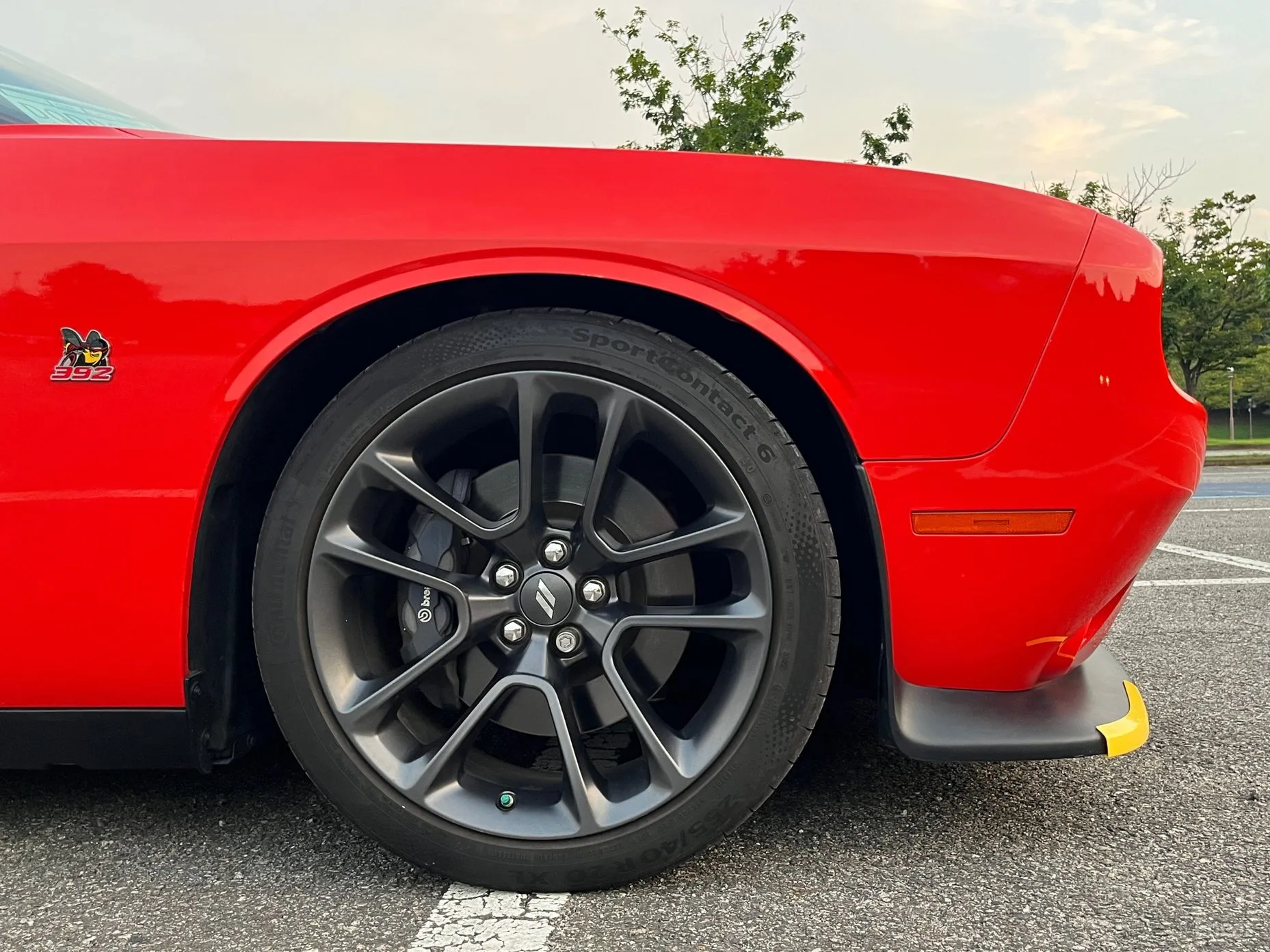 Dodge Challenger превью 17
