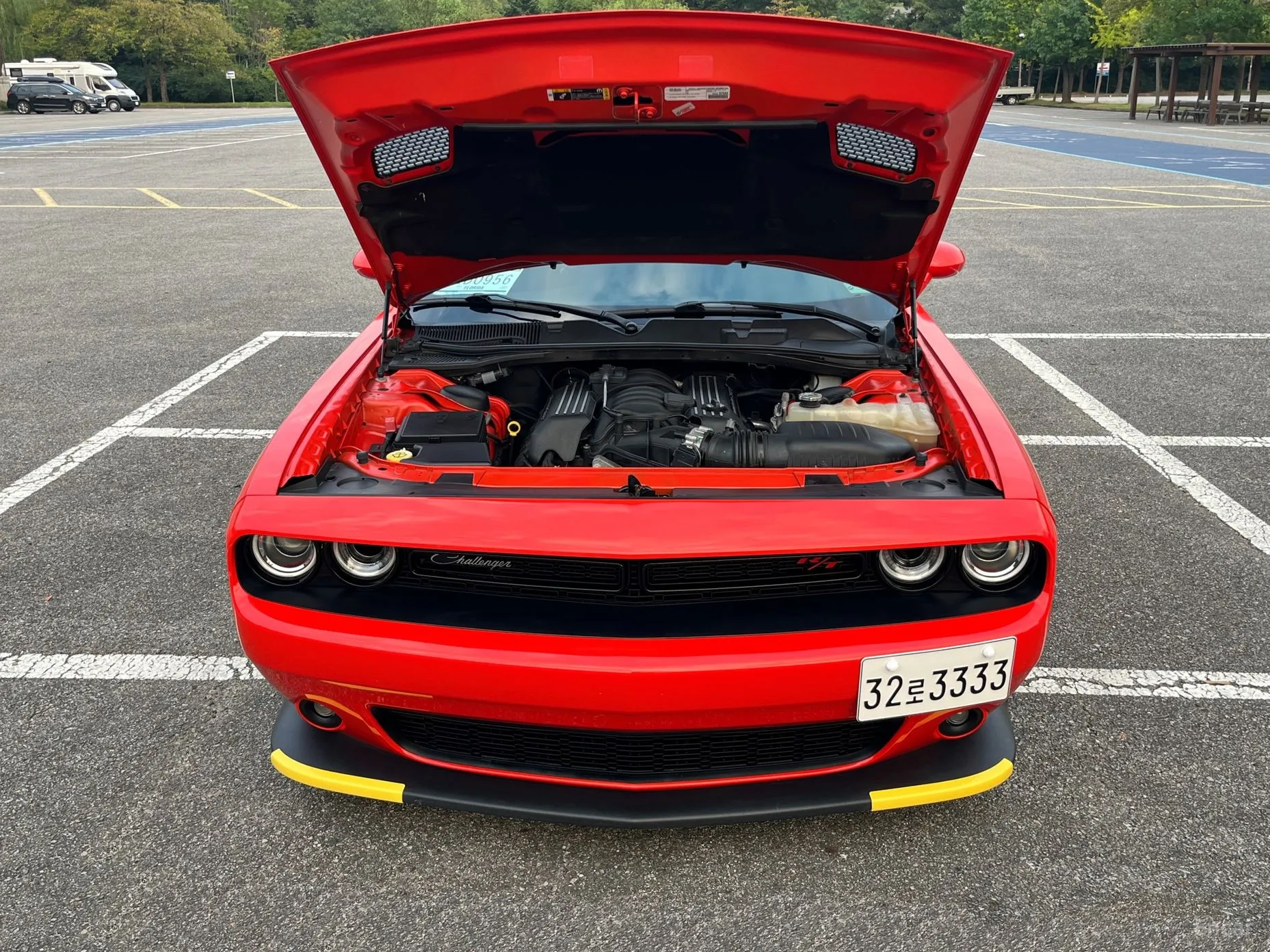 Dodge Challenger превью 18