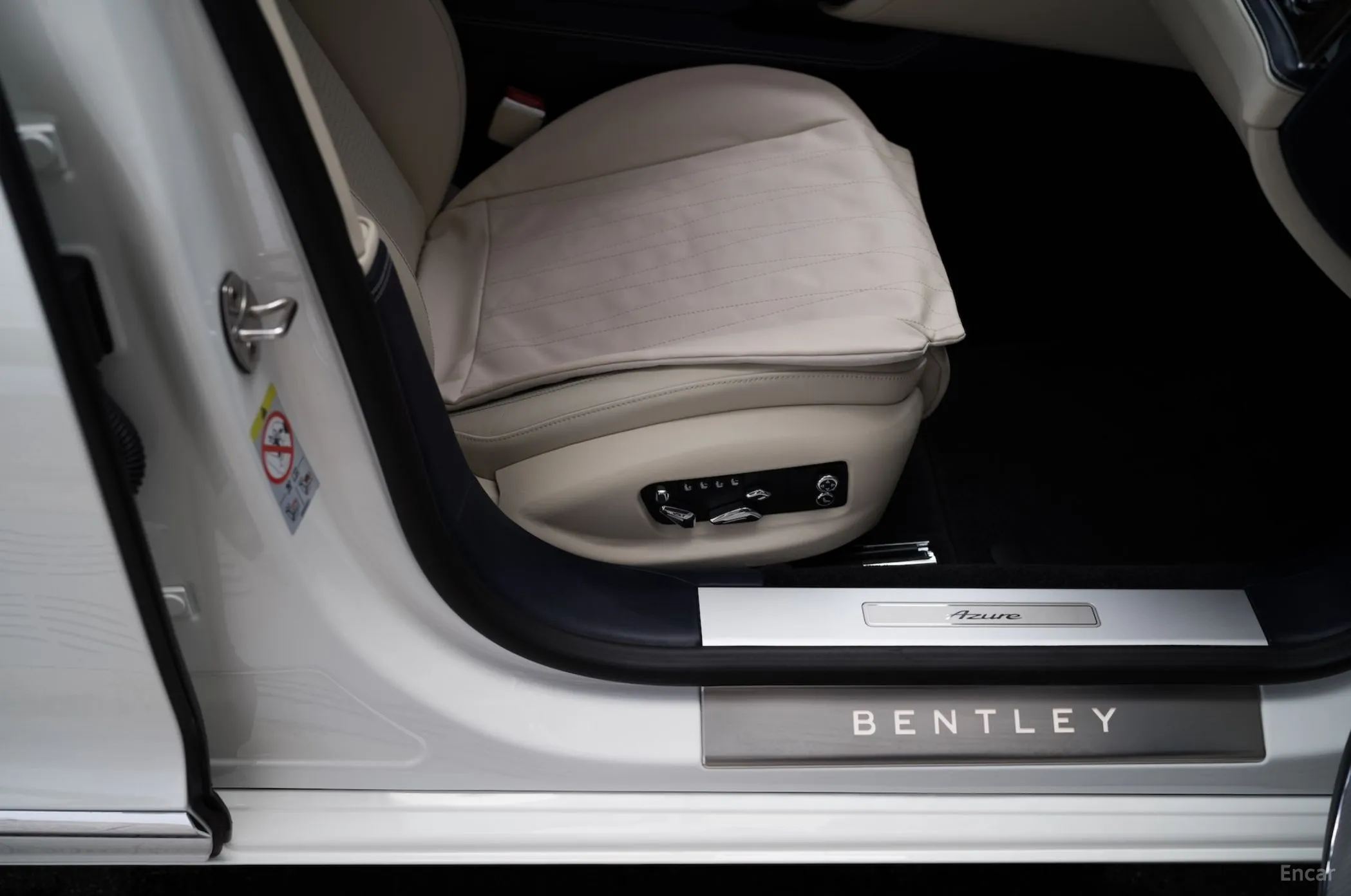 Bentley Flying Spur 3rd Generation превью 12