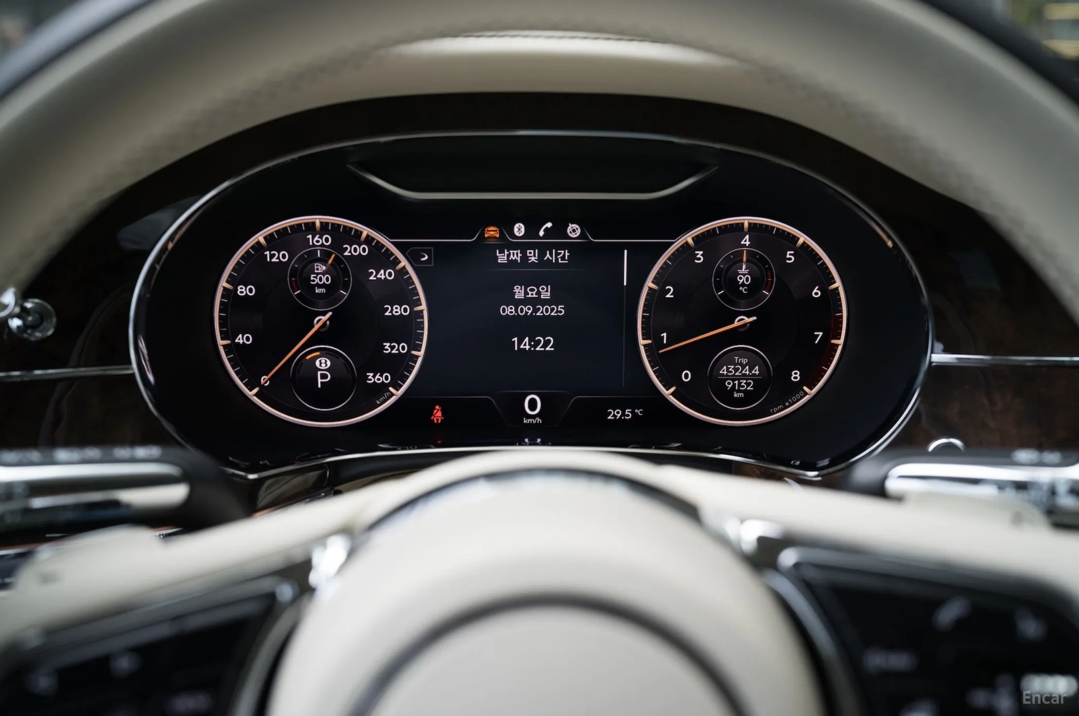 Bentley Flying Spur 3rd Generation превью 8