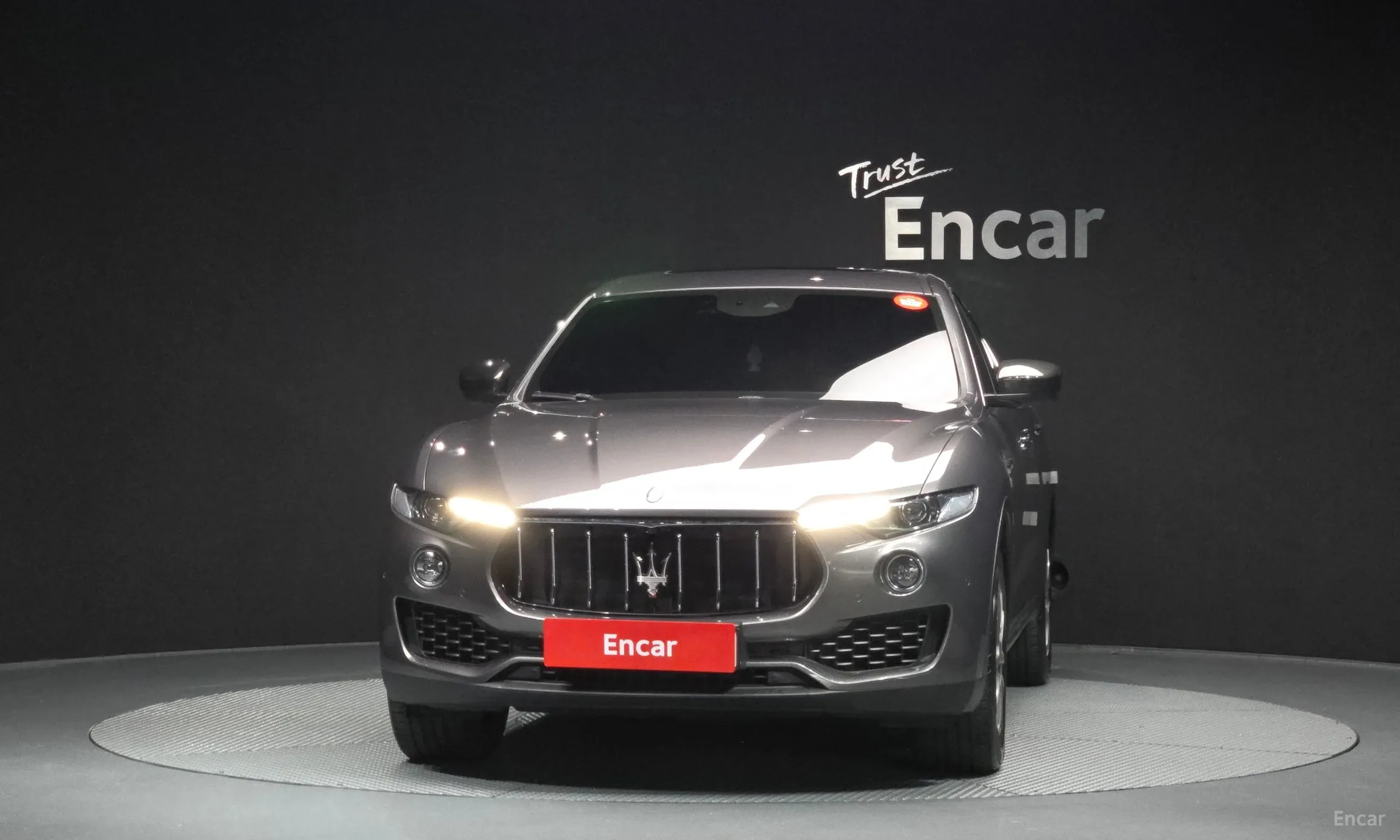 Maserati Levante превью 3