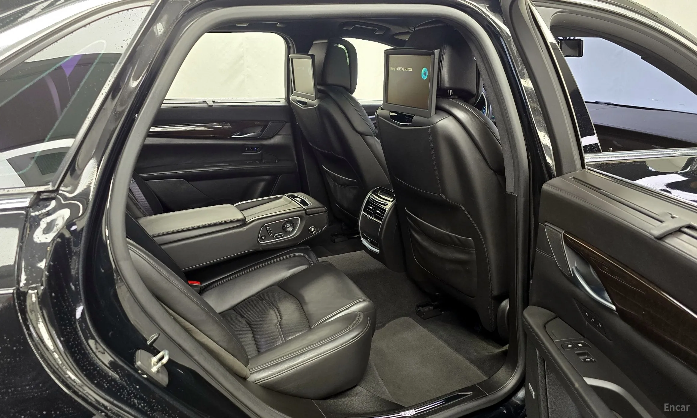 Cadillac CT6 превью 12