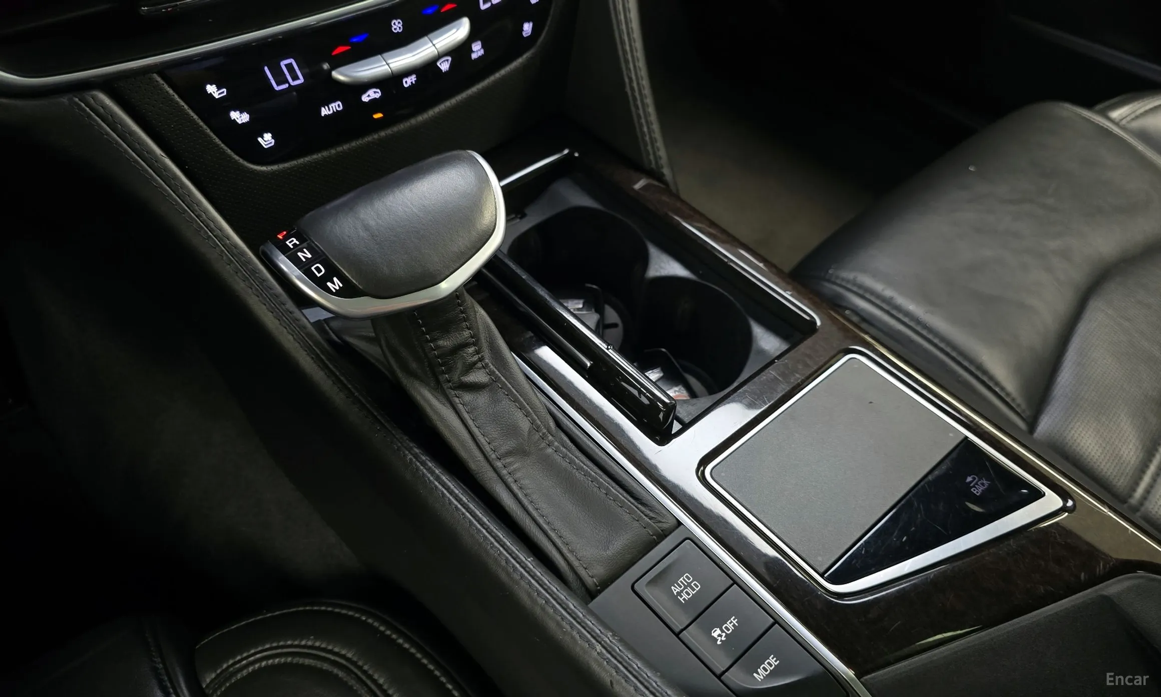 Cadillac CT6 превью 9