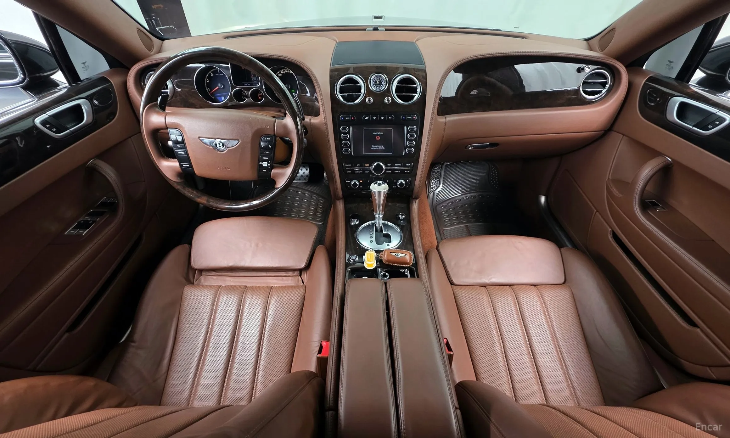 Bentley Flying Spur Gen 1 превью 7