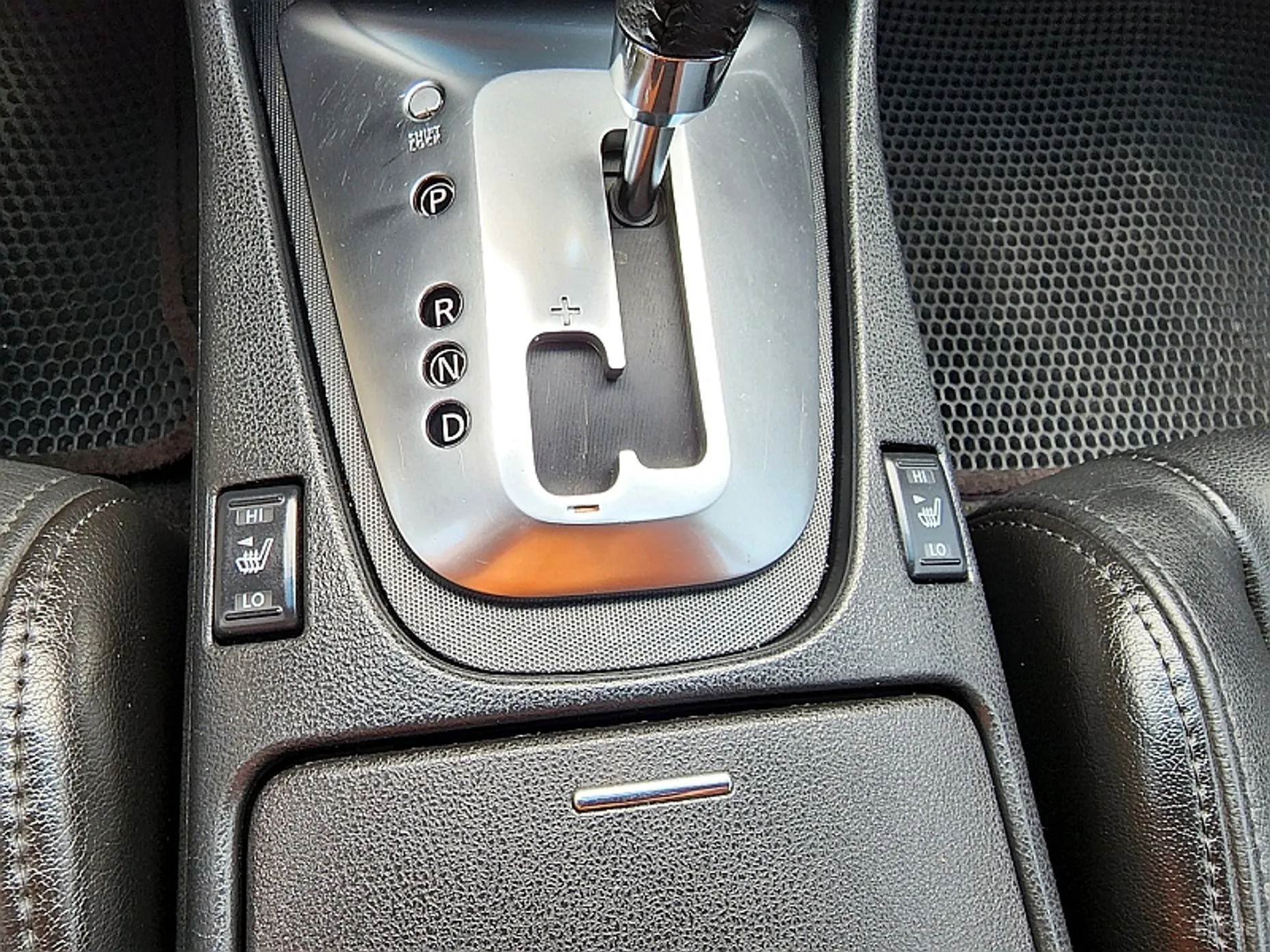 Nissan Altima превью 10