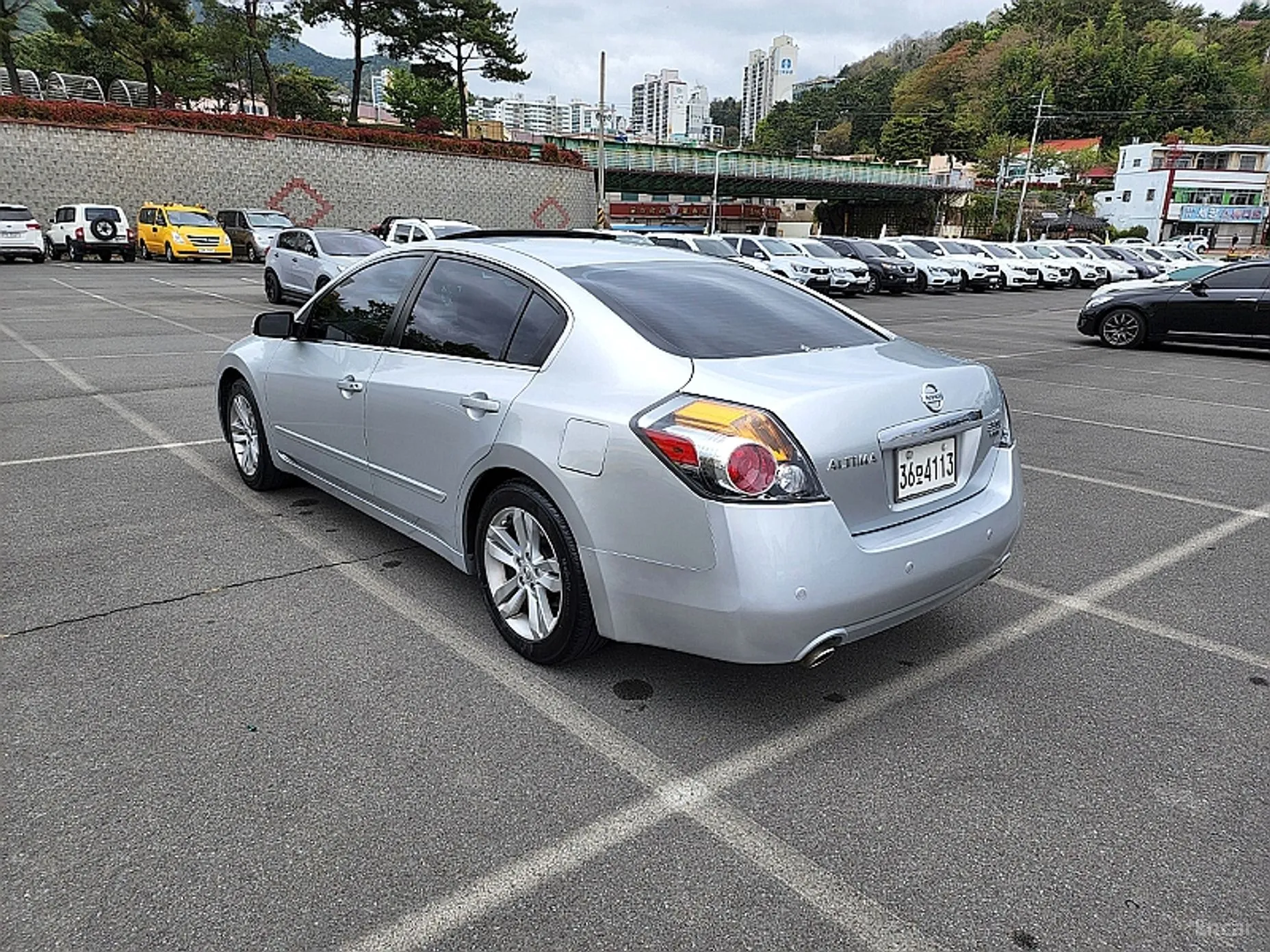Nissan Altima превью 4