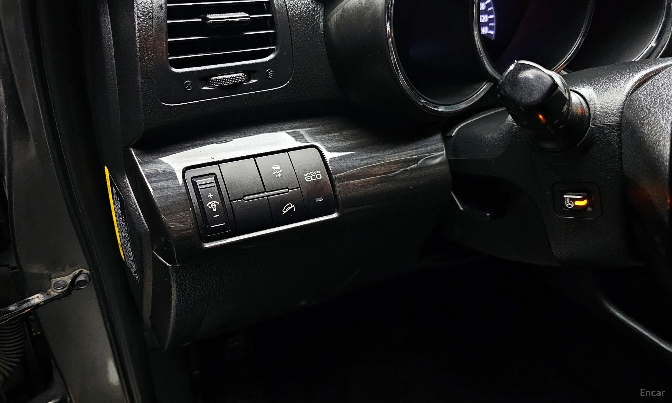 Kia Sorrento R превью 16