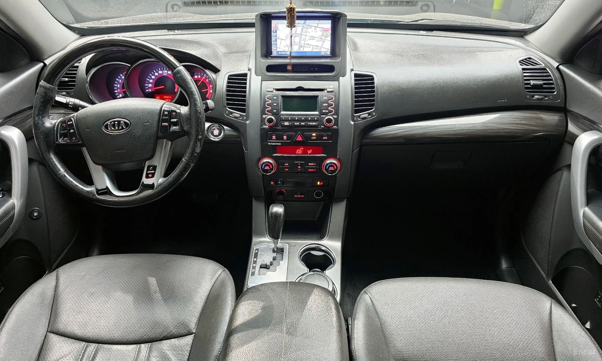 Kia Sorrento R превью 7