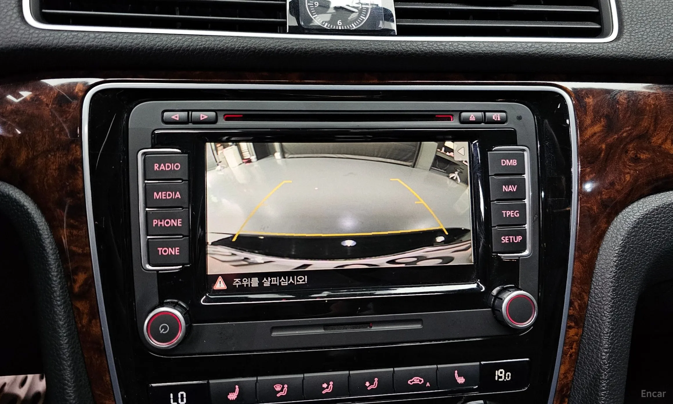 Volkswagen The New Passat превью 14