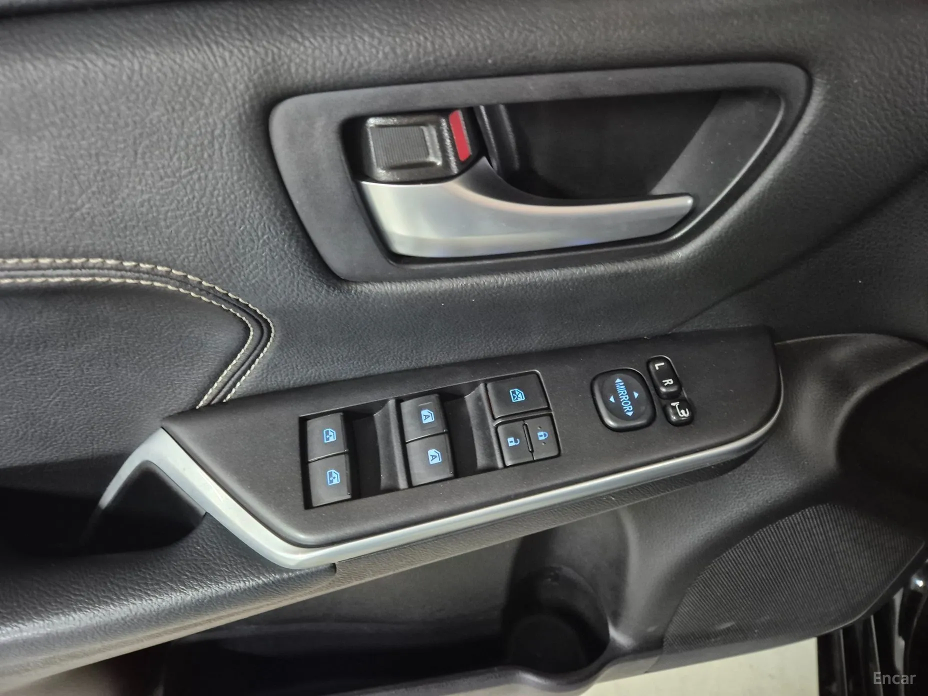 Toyota New Camry превью 18