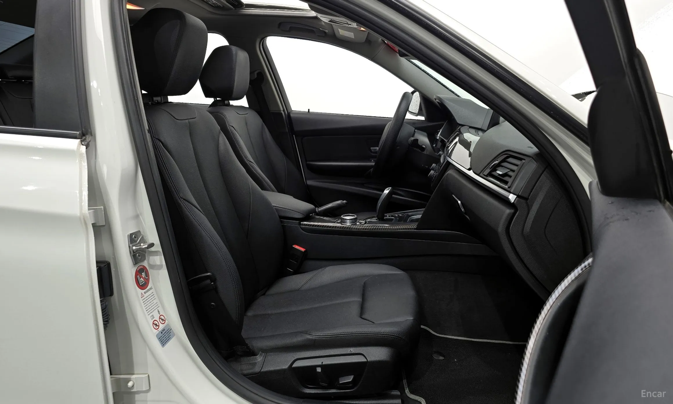 BMW 3 Series (F30) превью 10