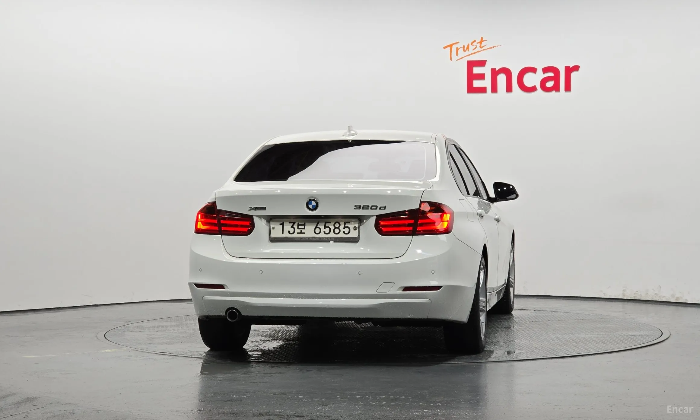 BMW 3 Series (F30) превью 4