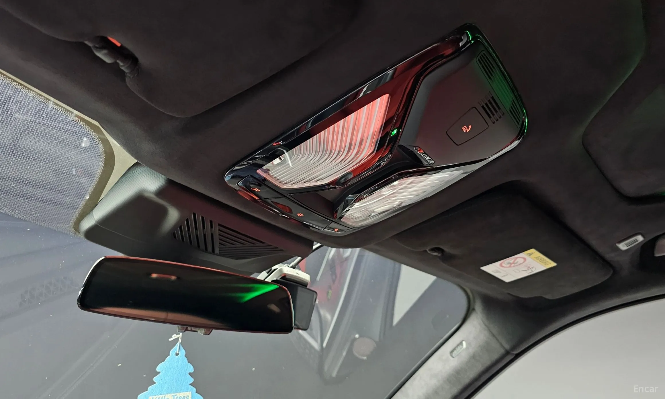 BMW XM (G09) превью 17