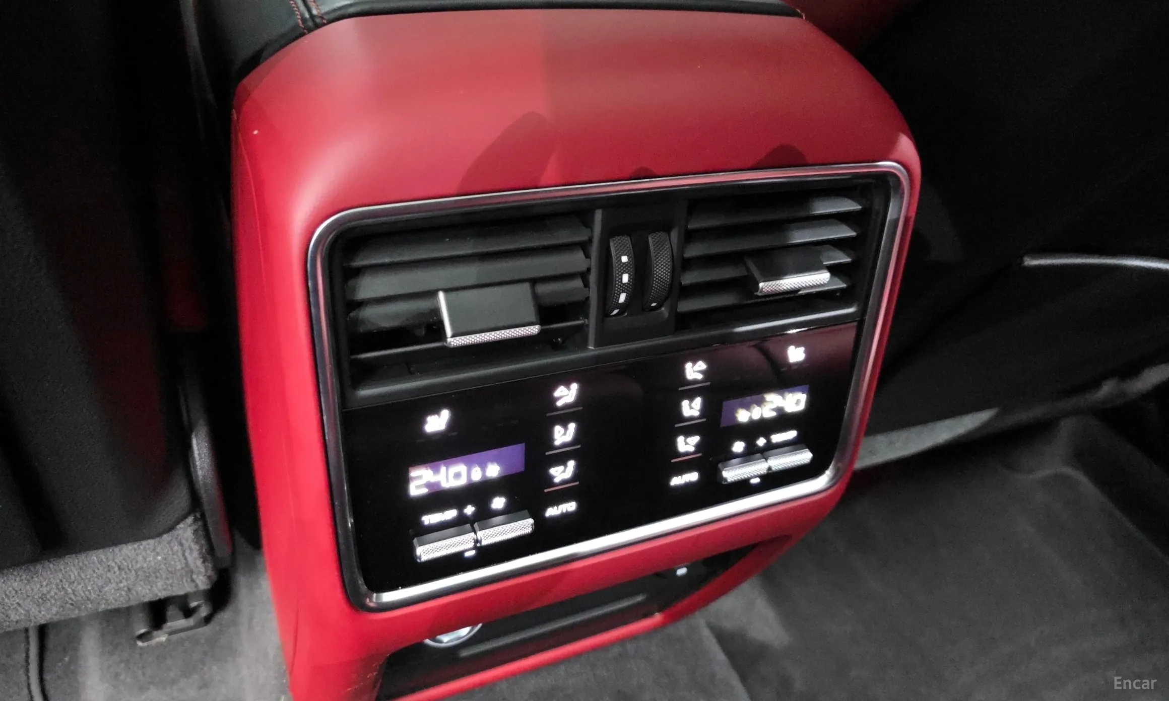 Porsche Cayenne (PO536) превью 17