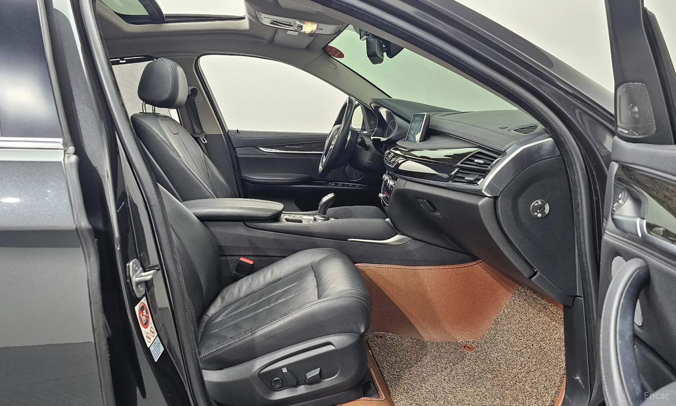 BMW X6 (F16) превью 10