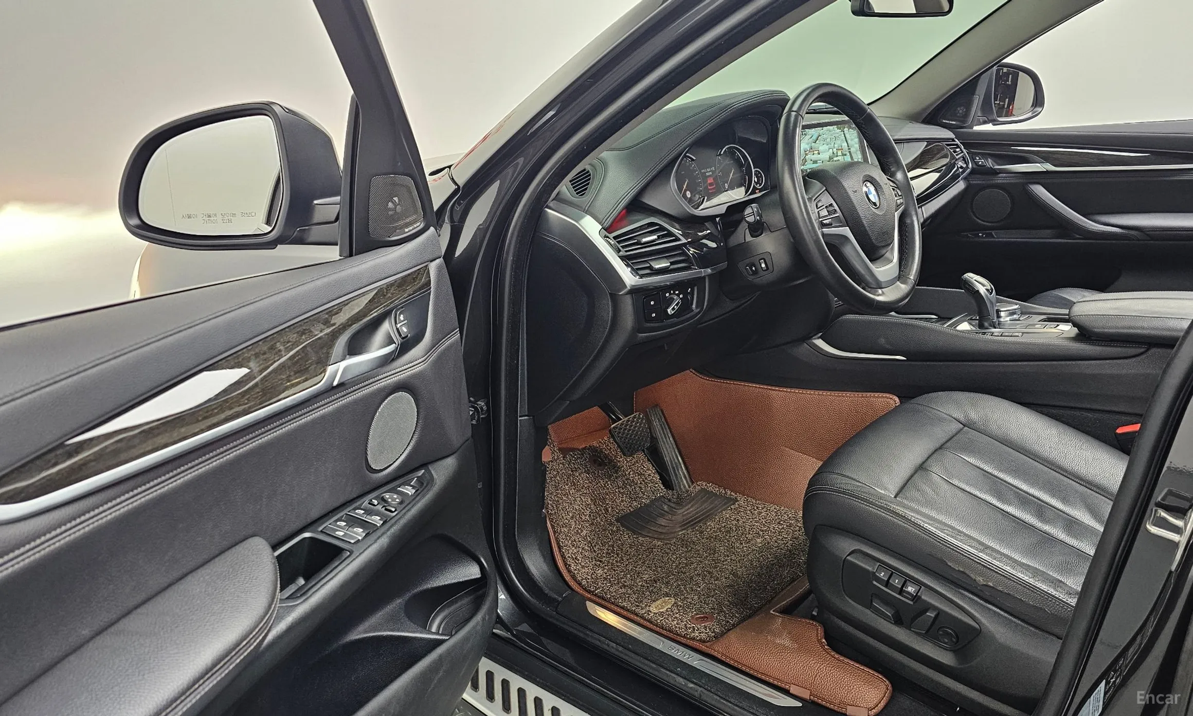 BMW X6 (F16) превью 11