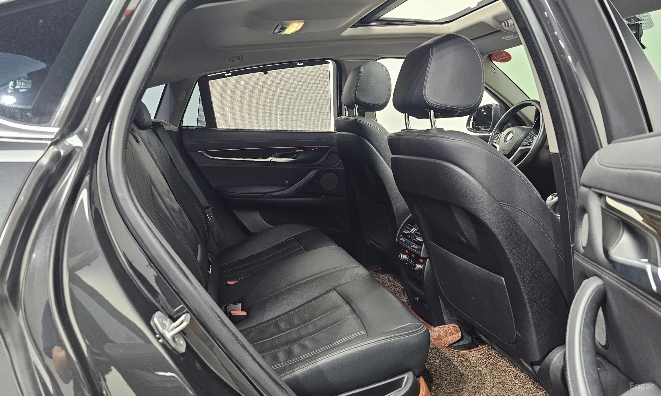 BMW X6 (F16) превью 12