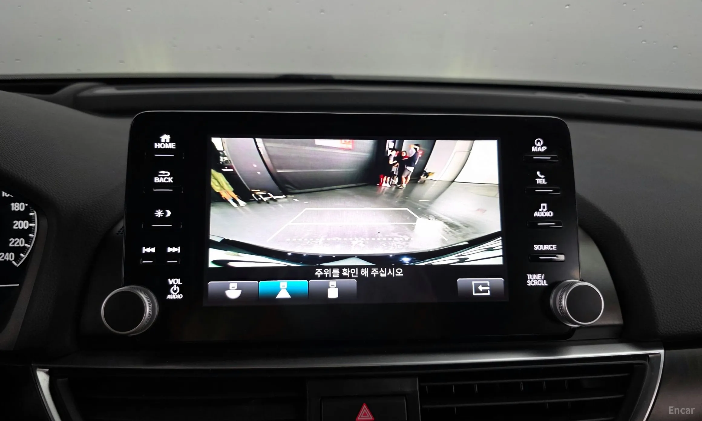 Honda Accord 10th Generation превью 15