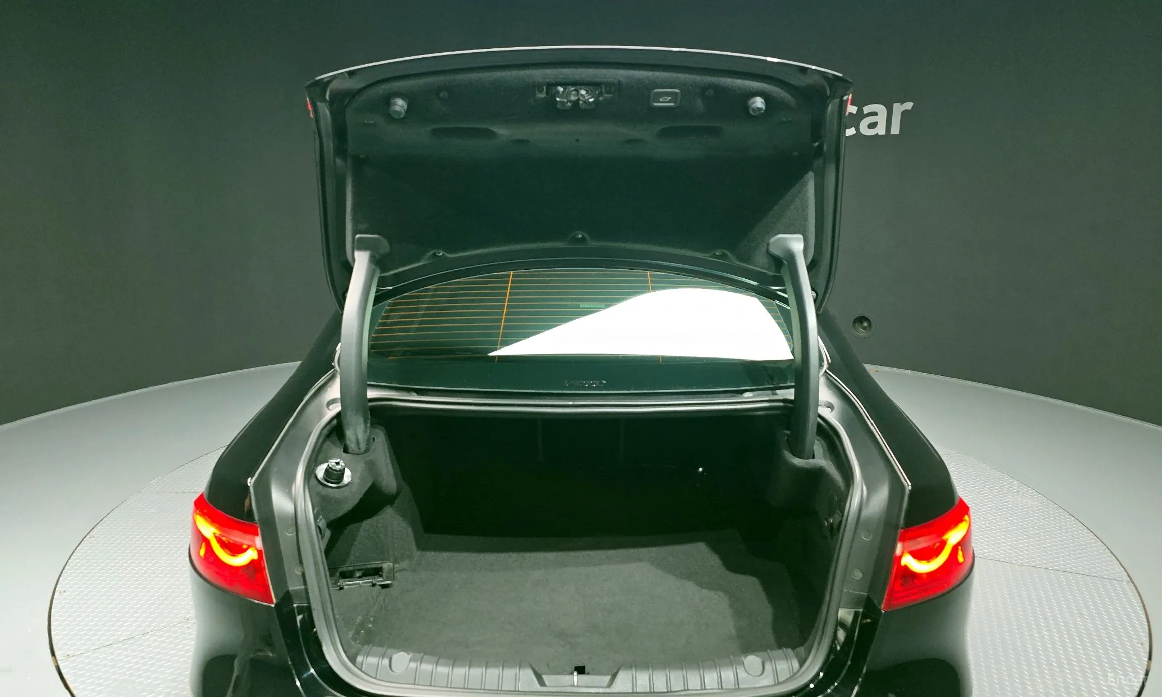 Jaguar XF (x260) превью 20