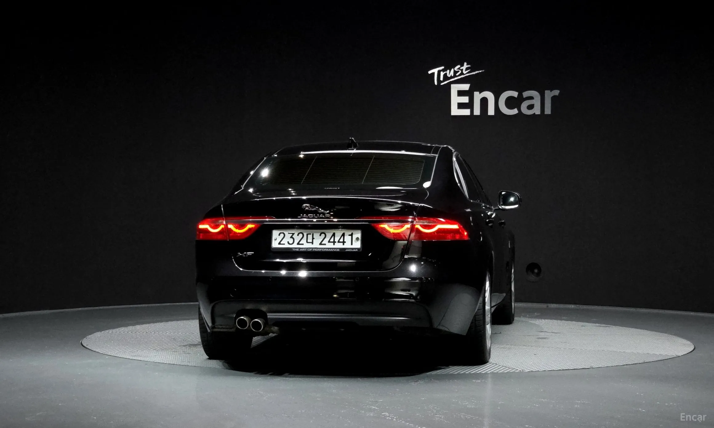 Jaguar XF (x260) превью 4