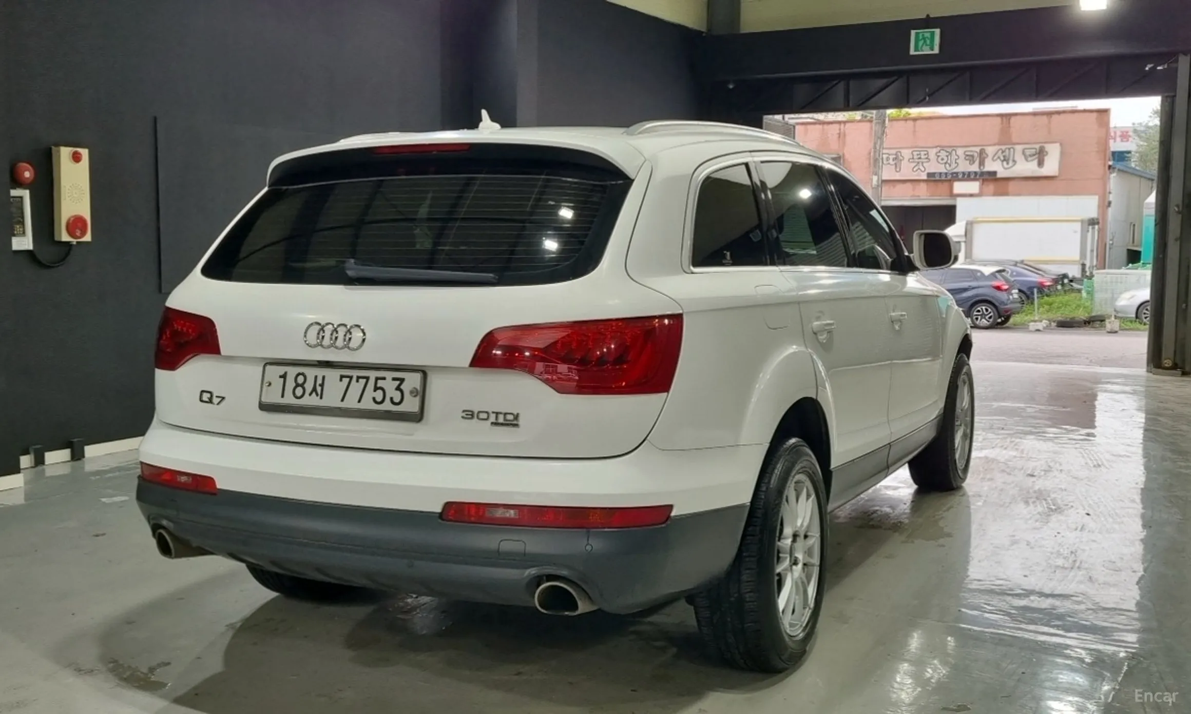 Audi Q7 превью 3