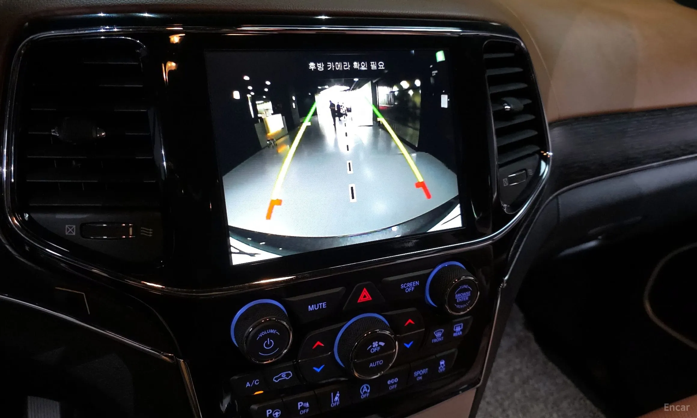 Jeep Grand Cherokee превью 15