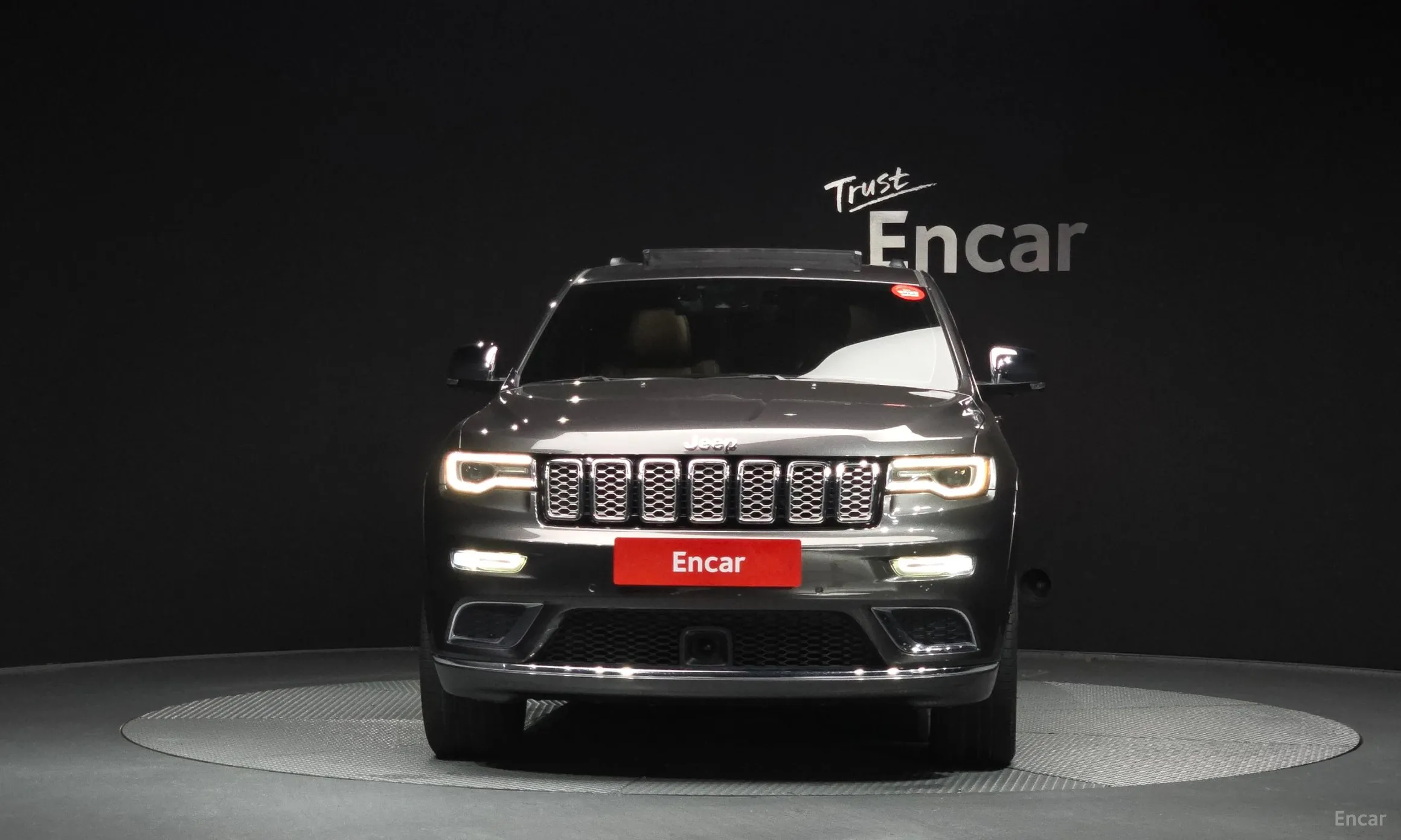 Jeep Grand Cherokee превью 3