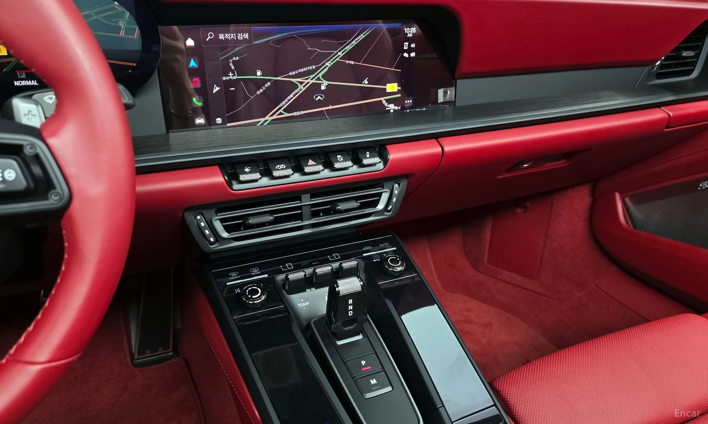 Porsche 911 (992) превью 14