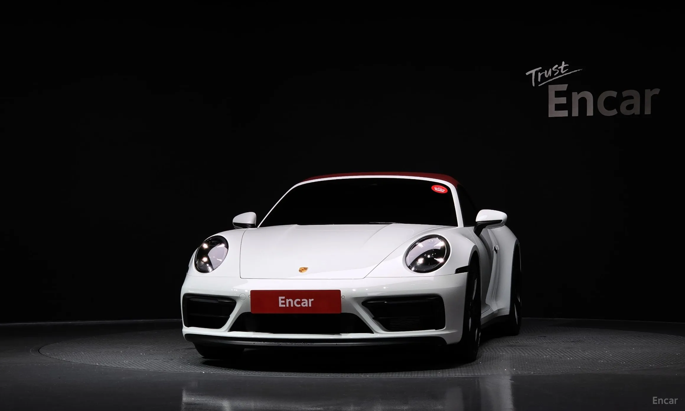 Porsche 911 (992) превью 3