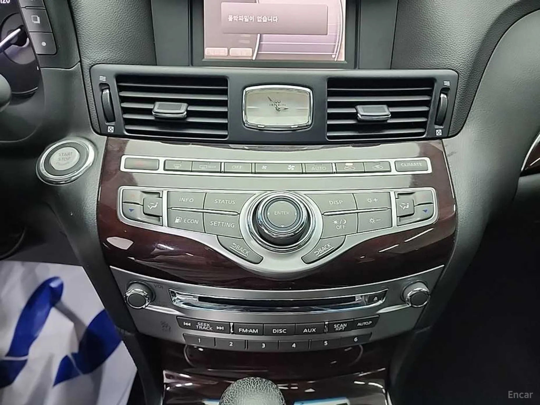 Infiniti M37 превью 10