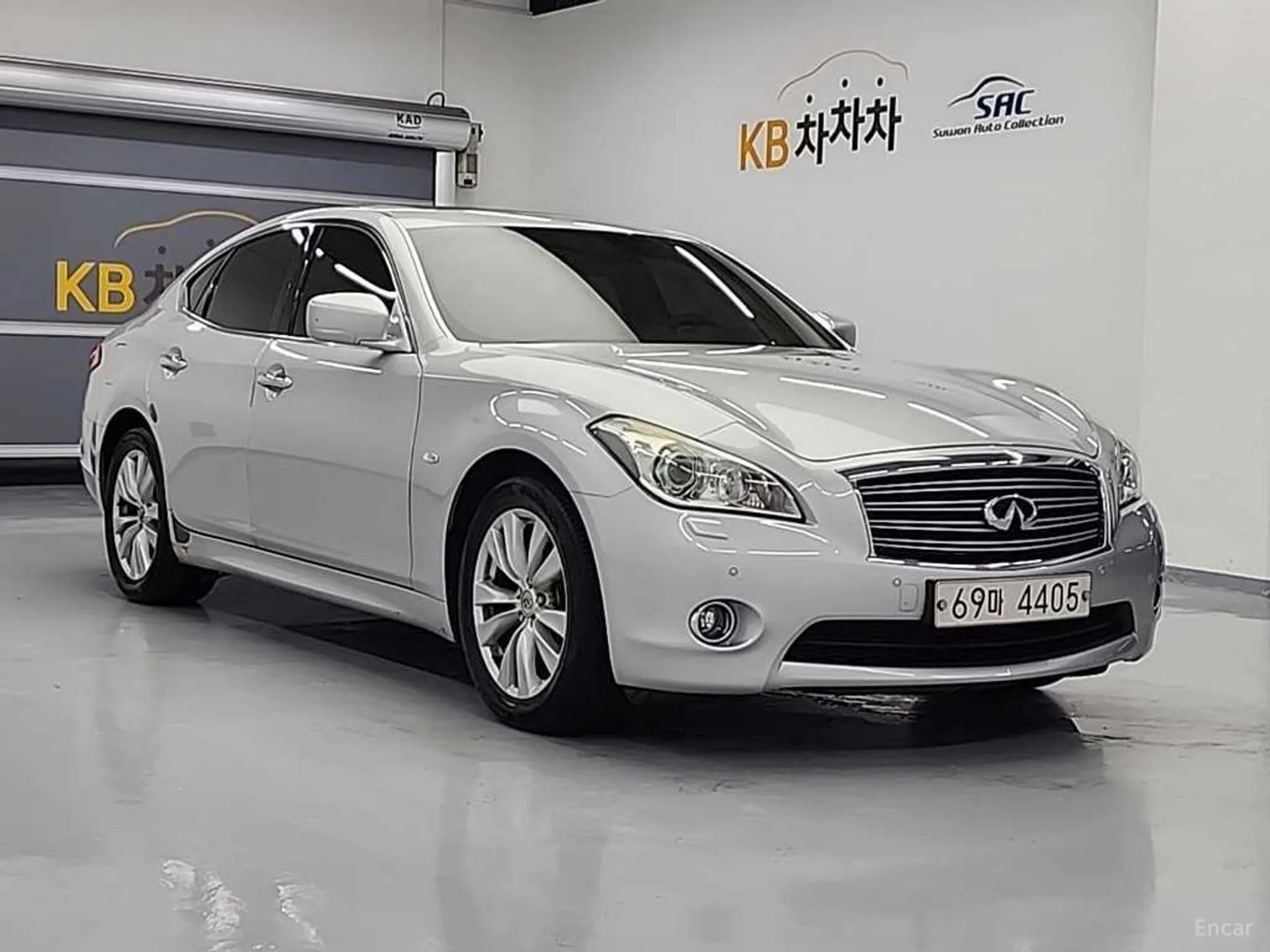 Infiniti M37 превью 4