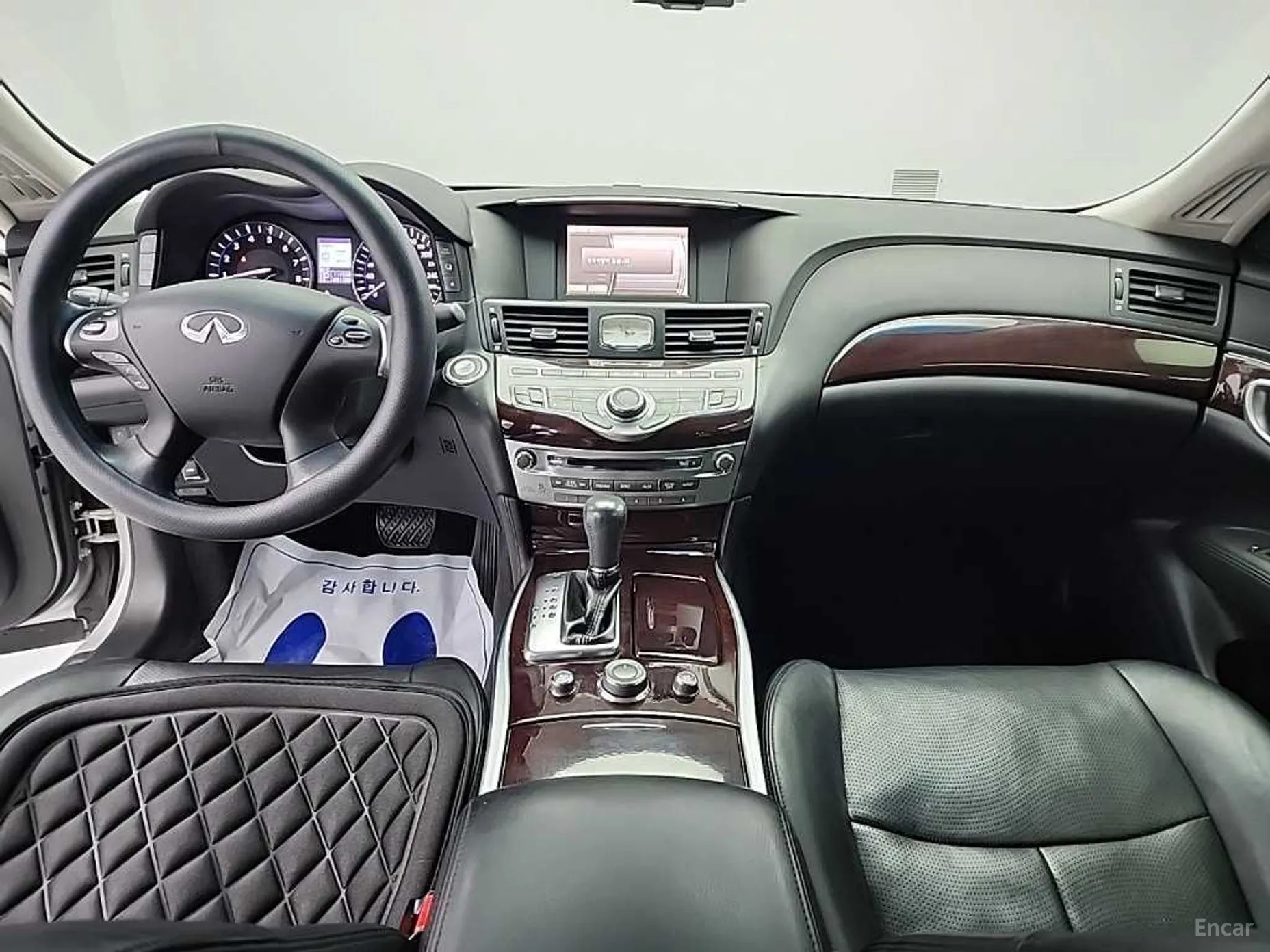 Infiniti M37 превью 7