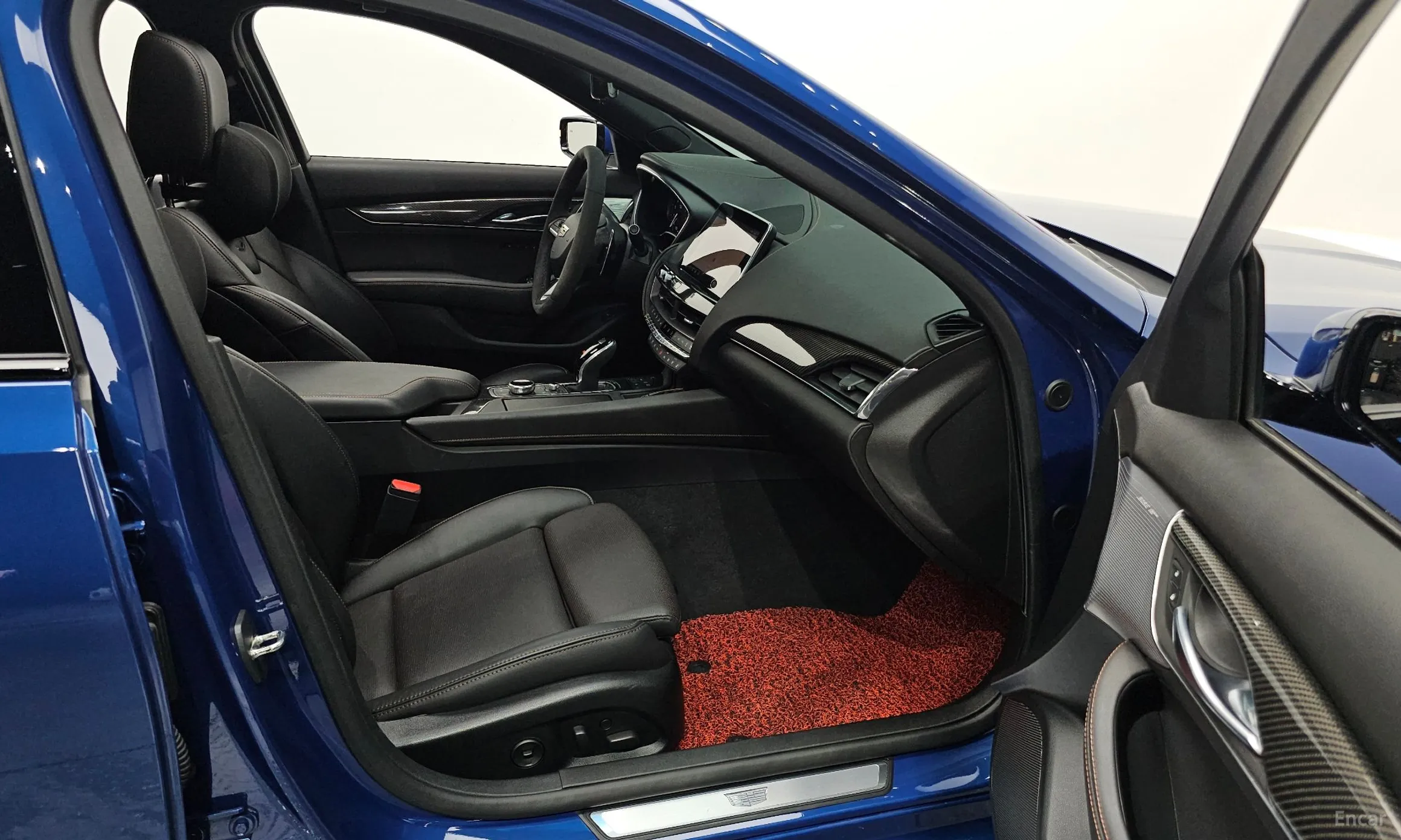 Cadillac CT5 превью 10