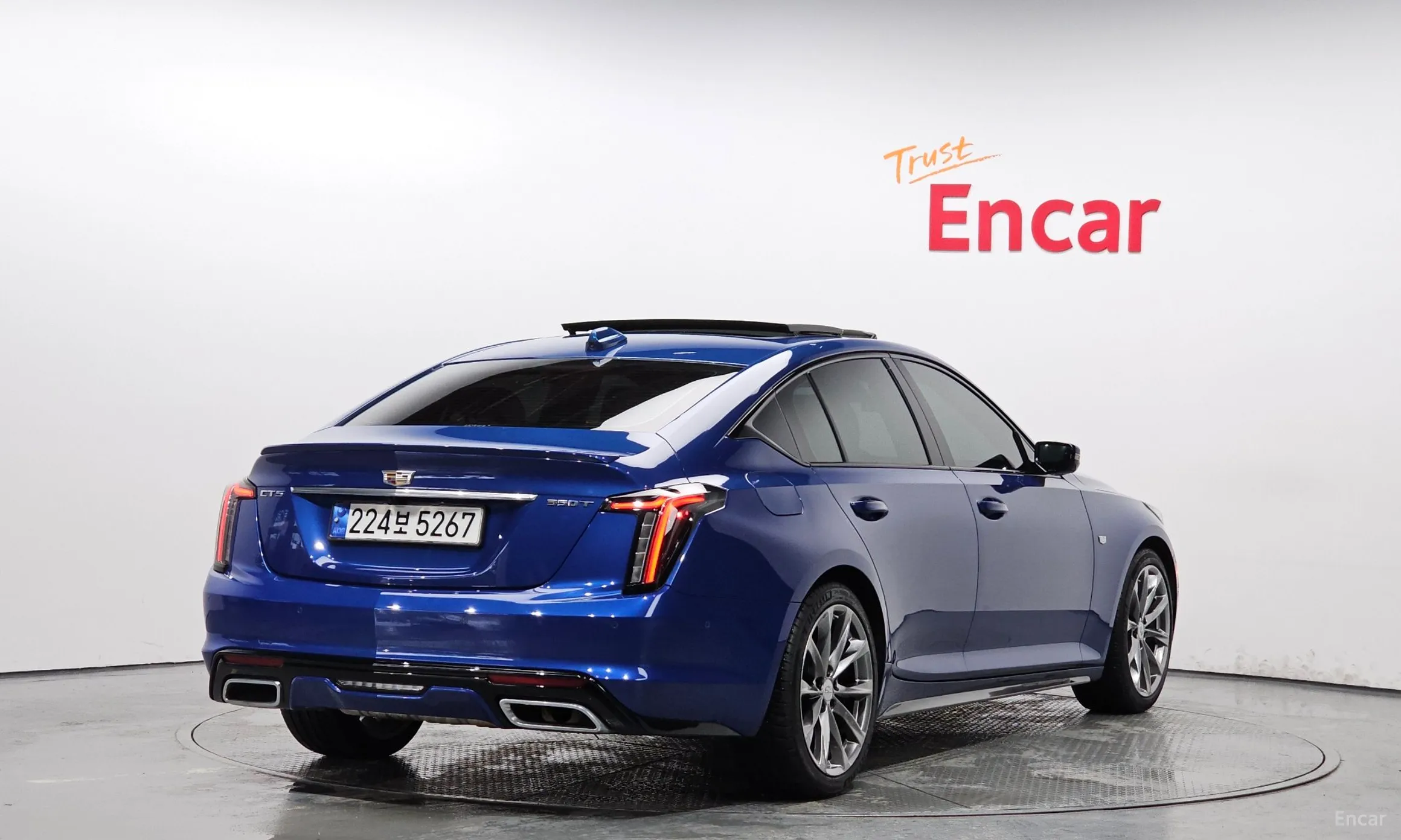 Cadillac CT5