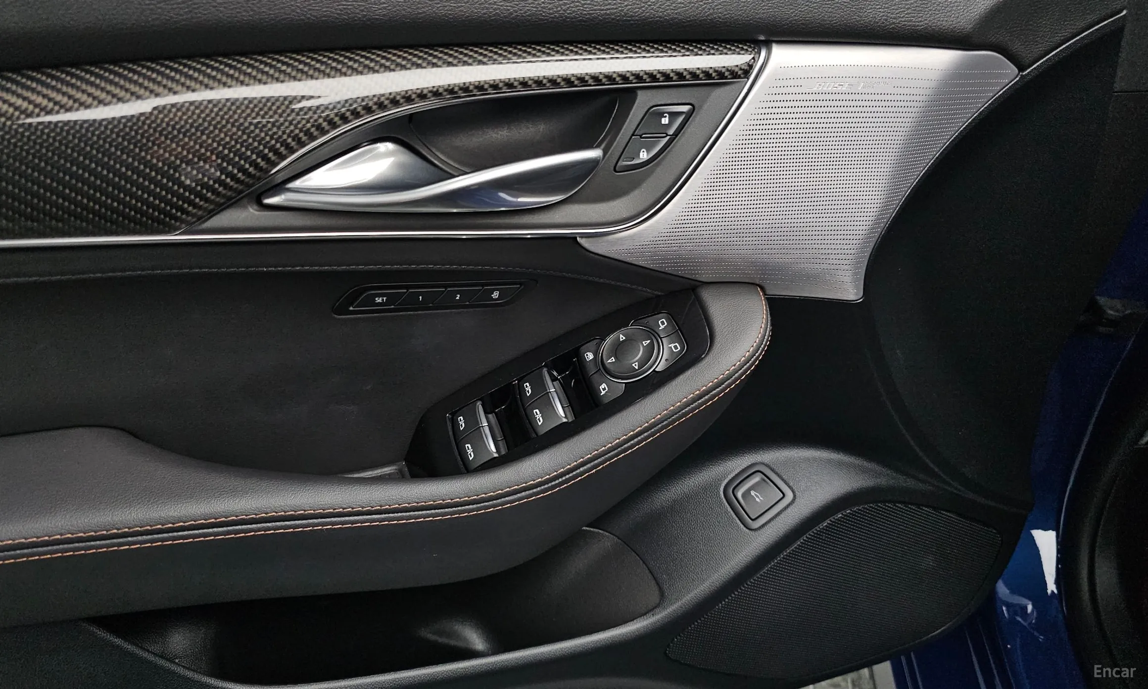 Cadillac CT5 превью 17