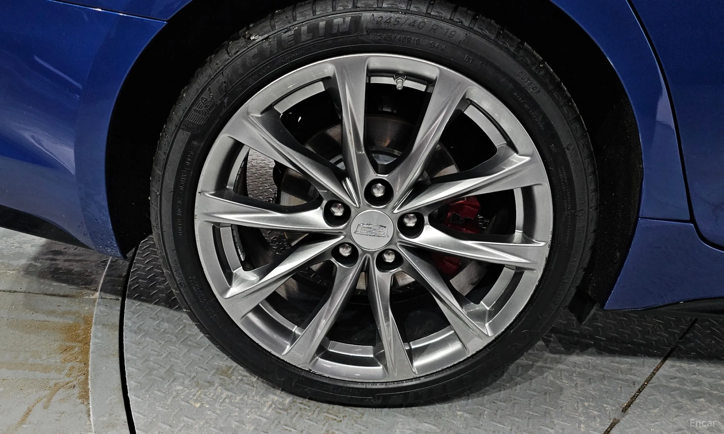 Cadillac CT5 превью 5