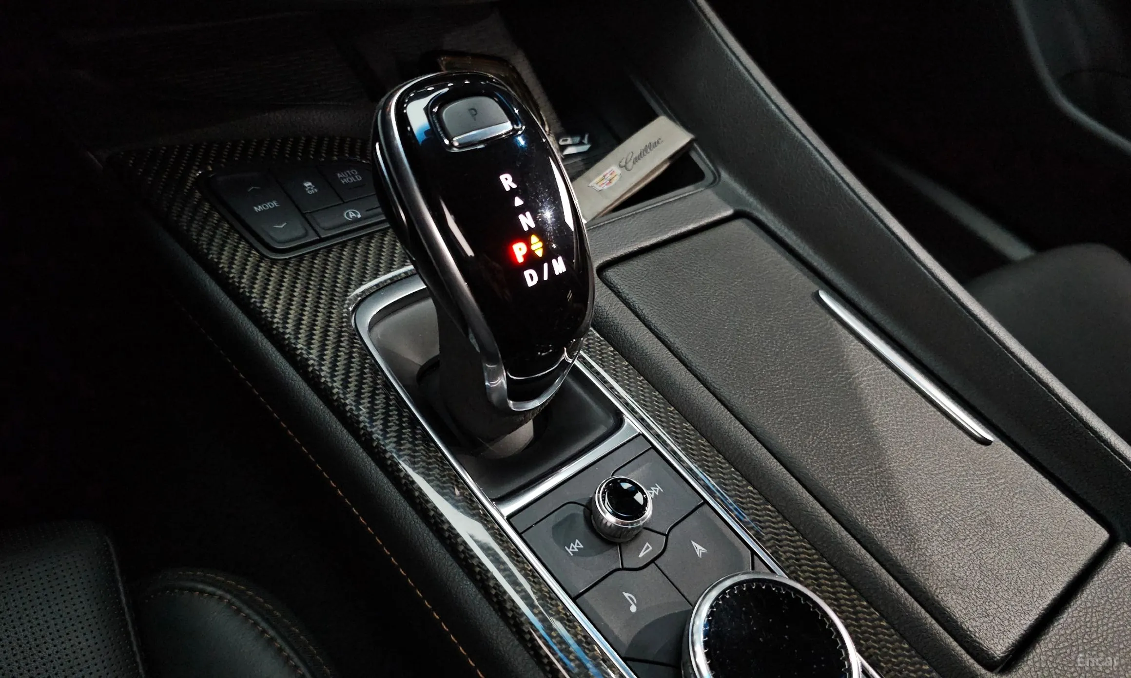 Cadillac CT5 превью 9