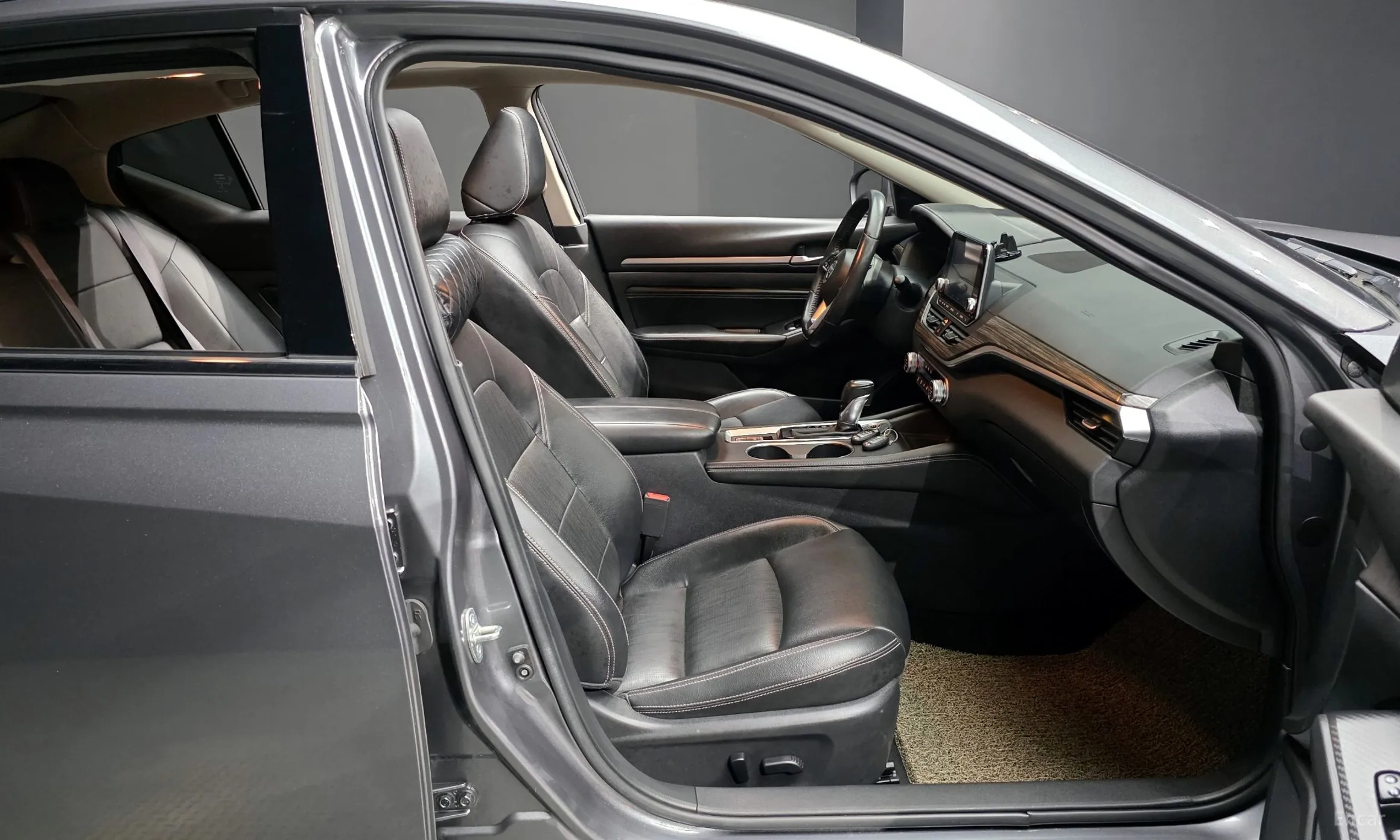 Nissan Altima (L34) превью 10