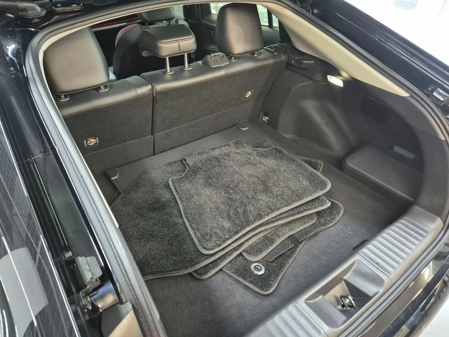 Toyota Prius 5th Generation превью 17