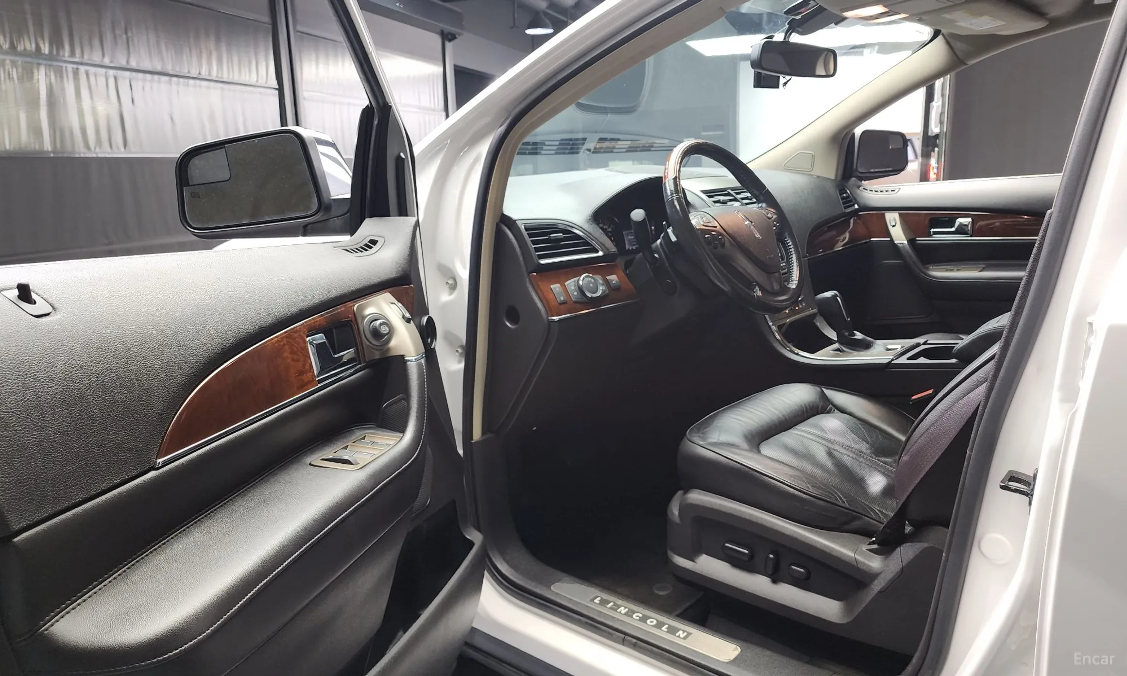 Lincoln New MKX превью 10