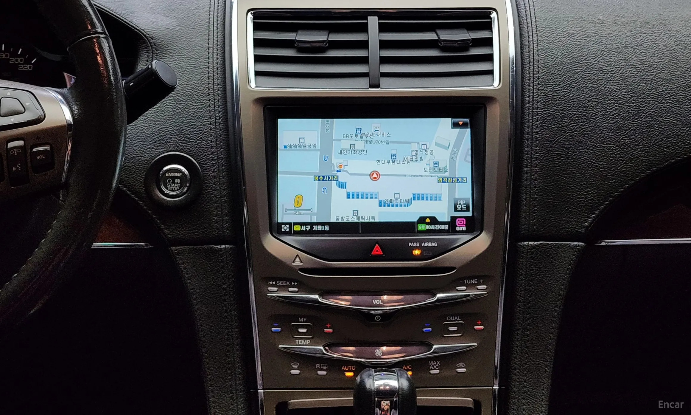 Lincoln New MKX превью 14