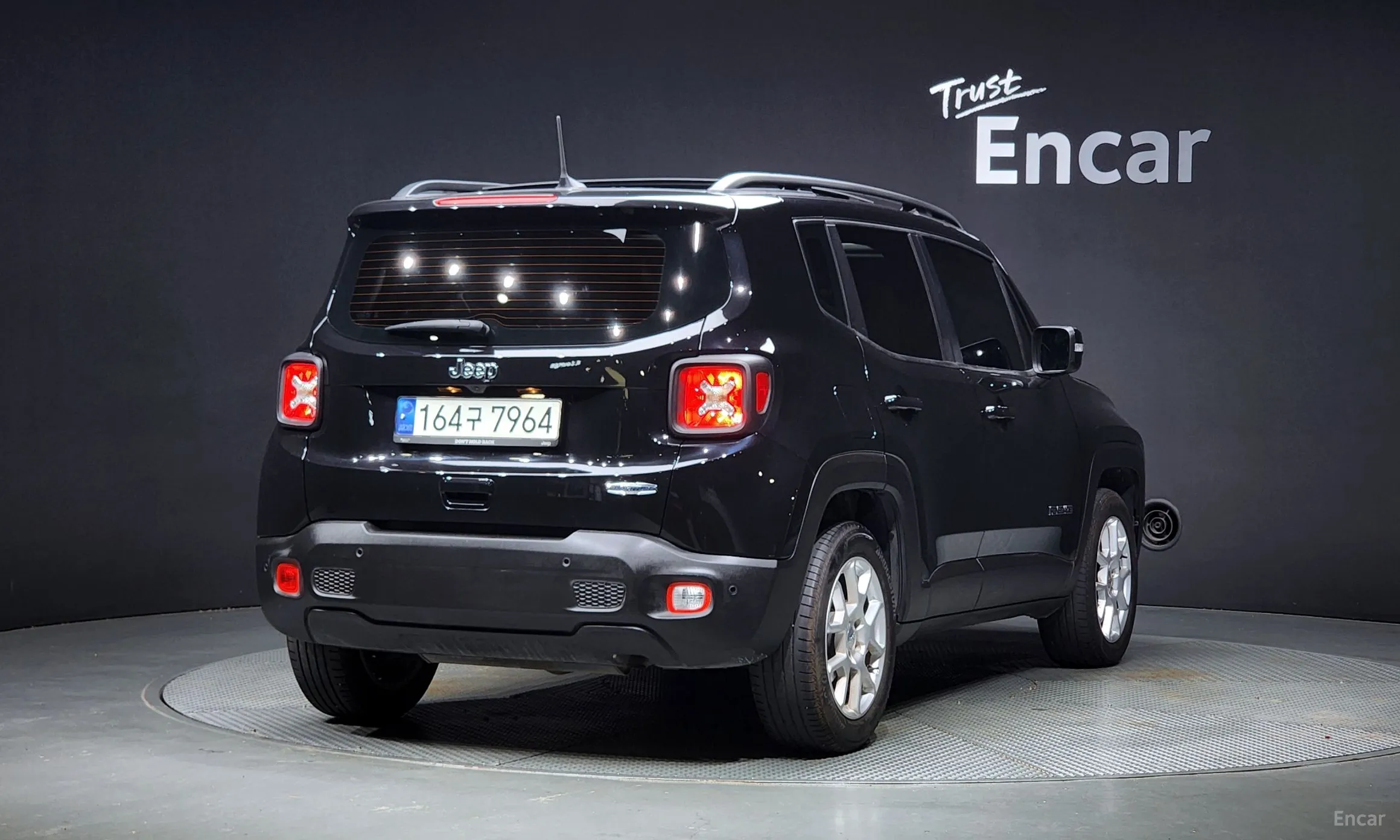 Jeep Renegade превью 2