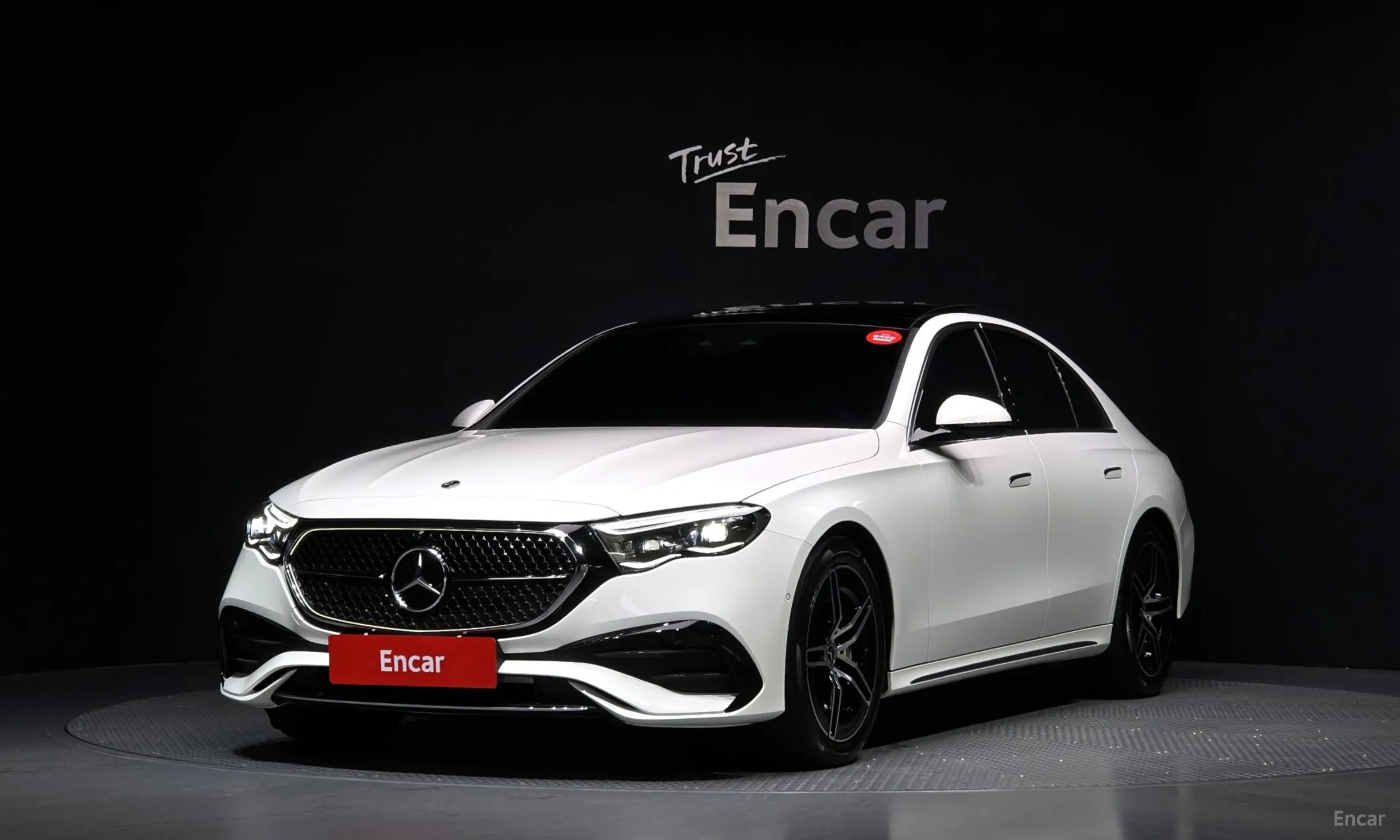 E-Class W214
