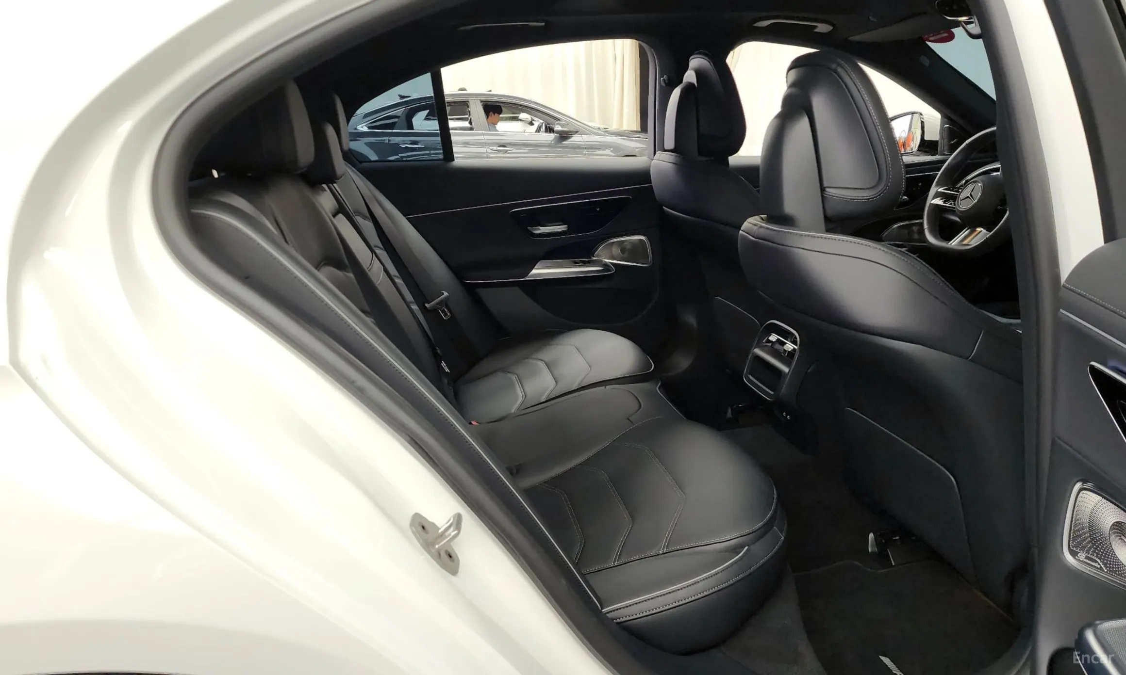 Mercedes Benz E-Class W214 превью 10