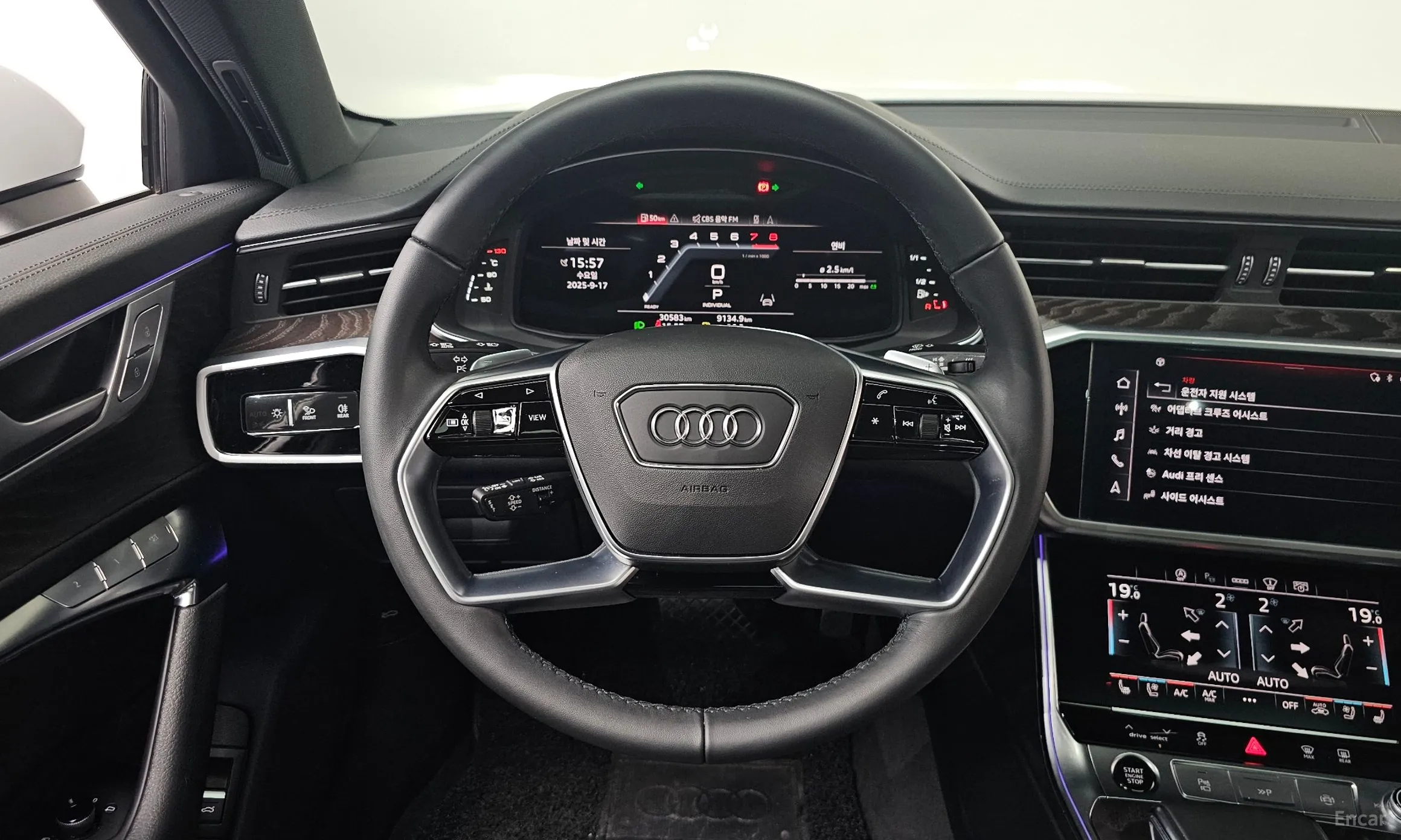 Audi A6 (C8) превью 14
