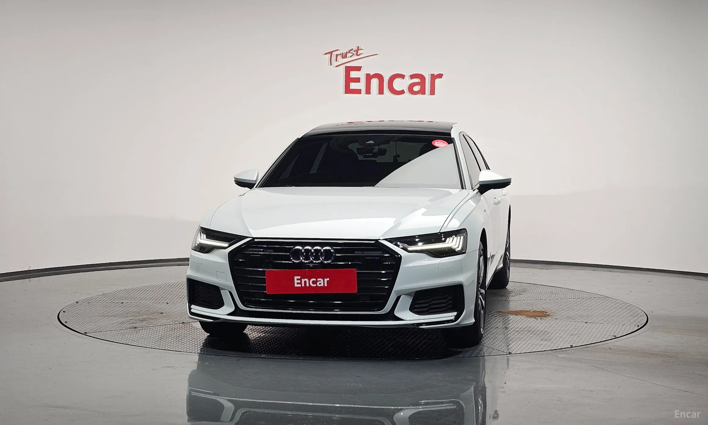Audi A6 (C8) превью 3