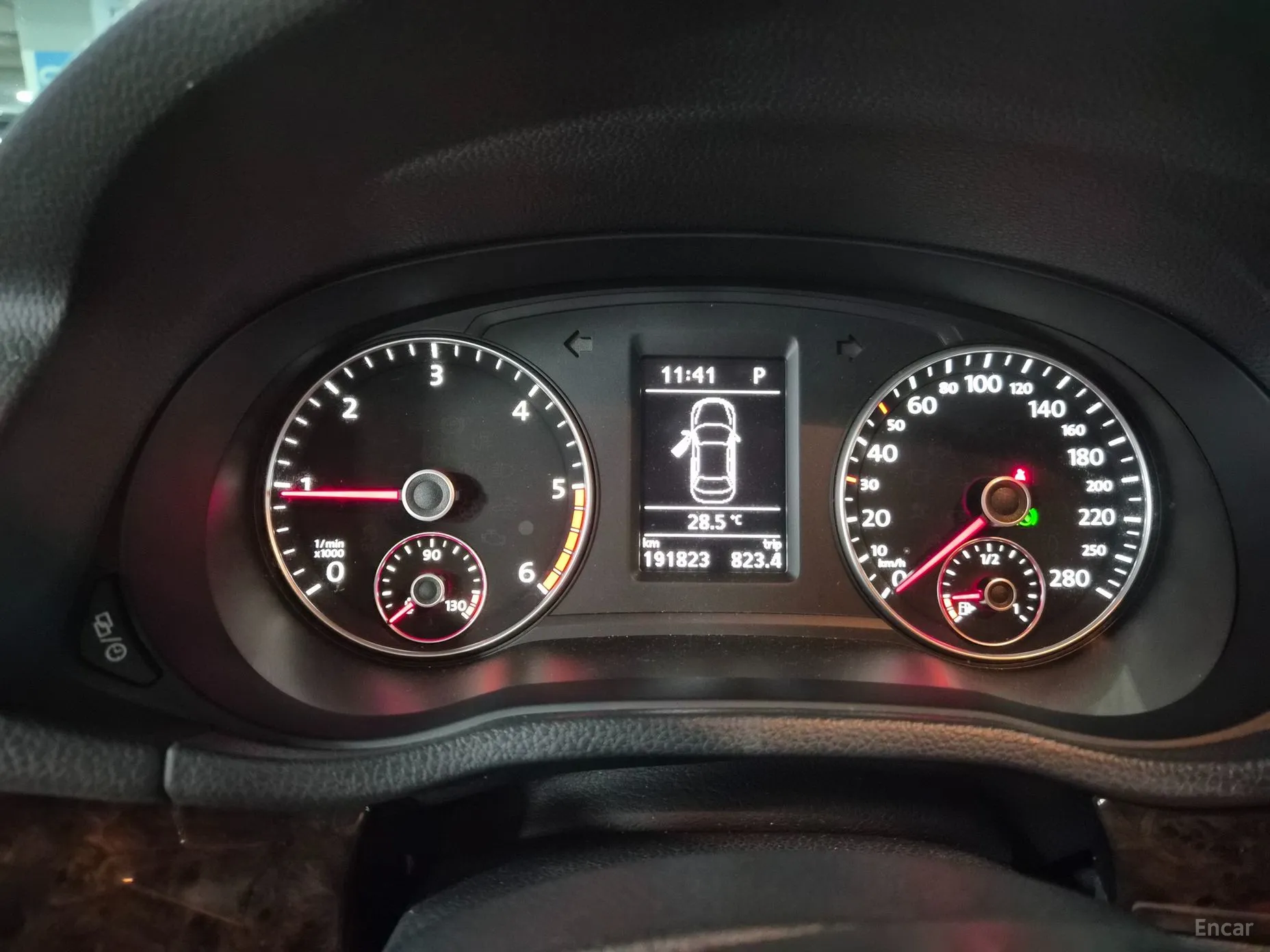 Volkswagen The New Passat превью 10