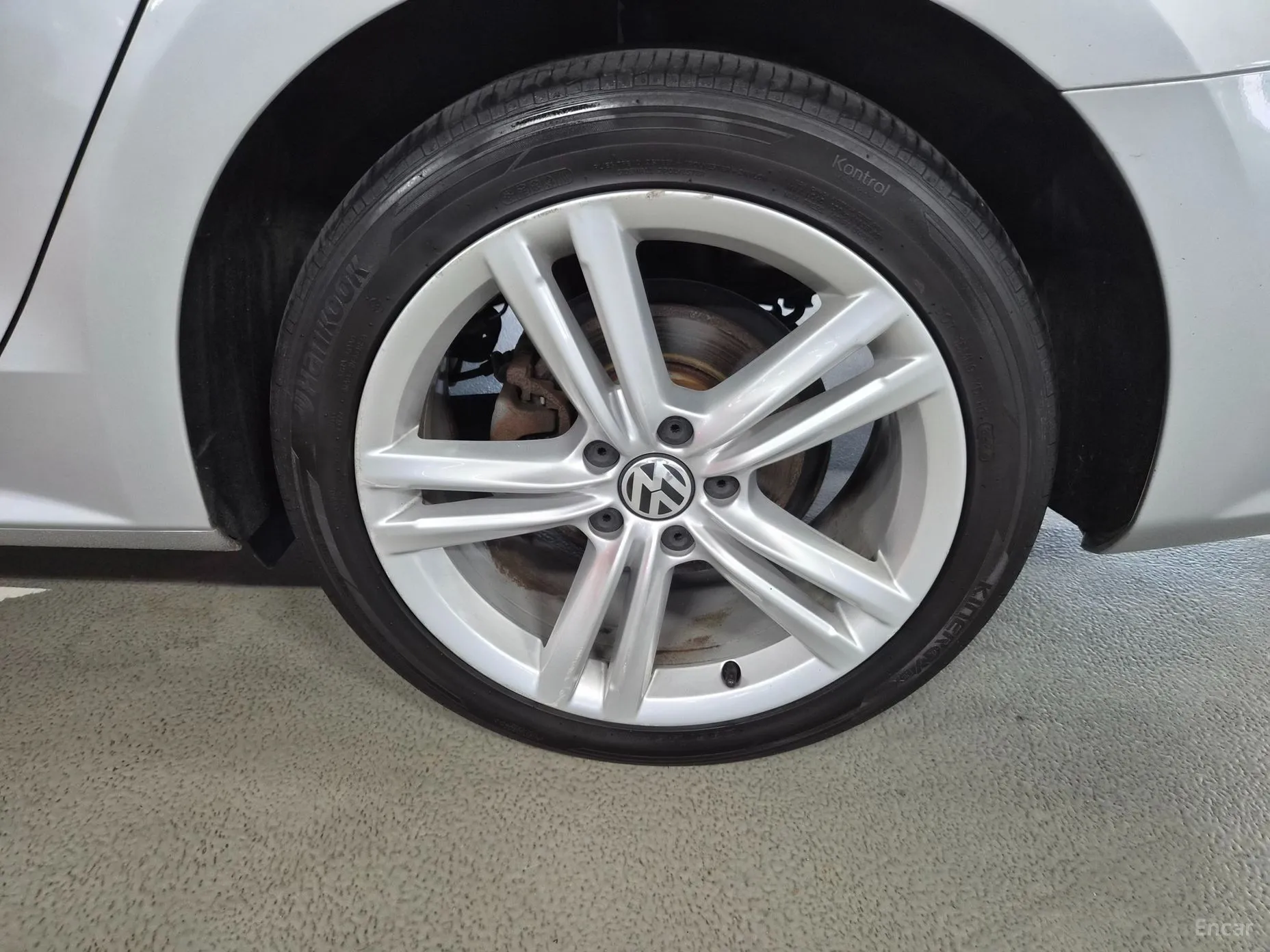 Volkswagen The New Passat превью 7