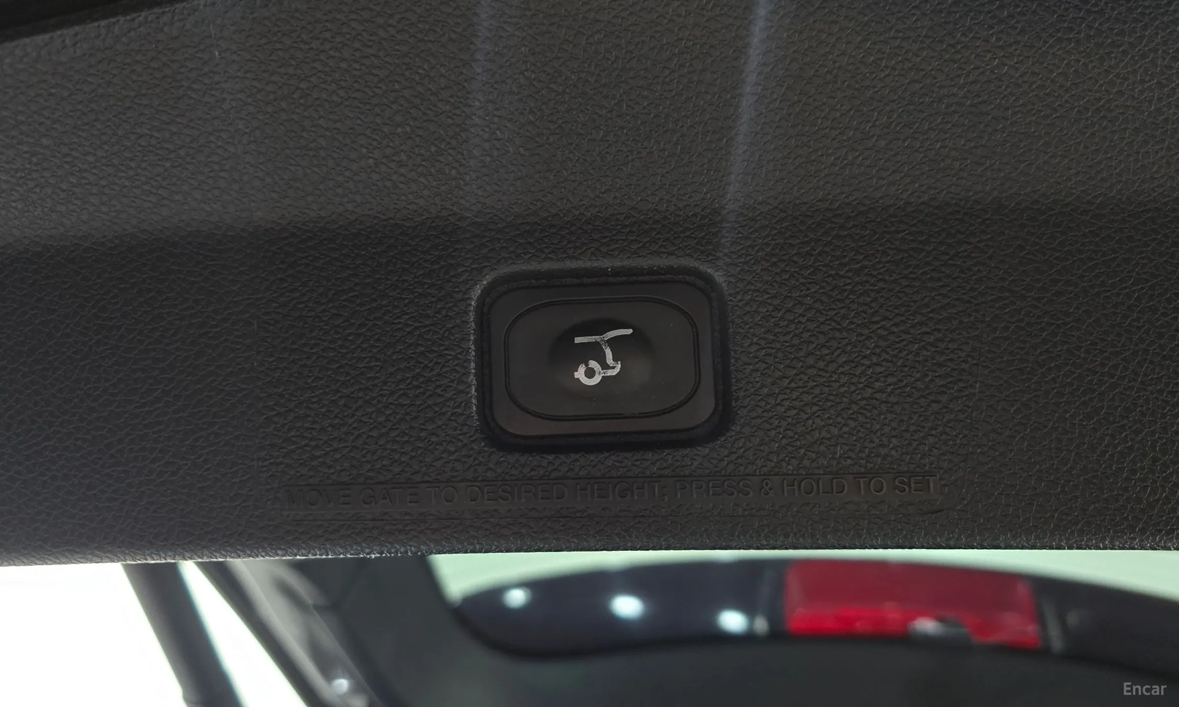 Ford Explorer превью 20