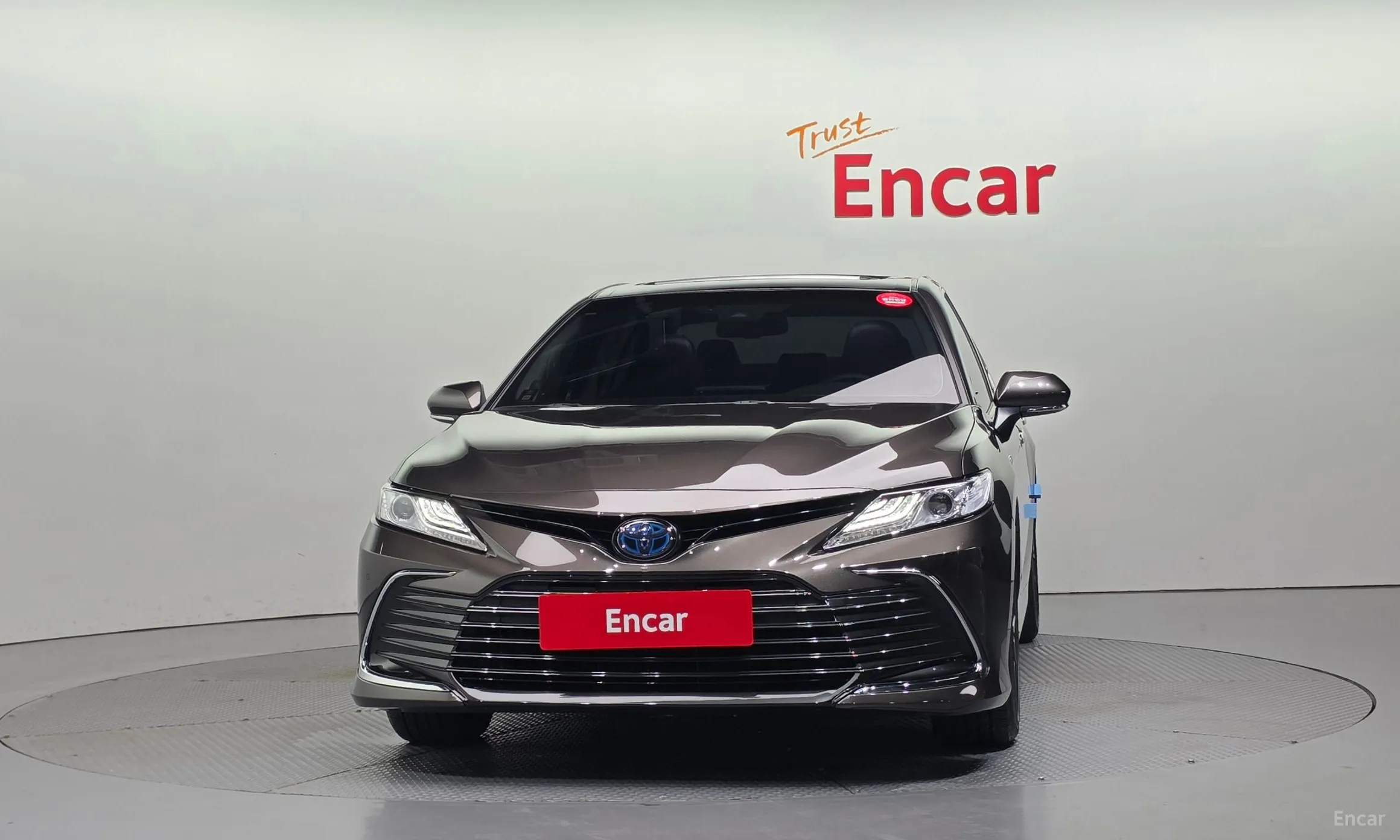 Toyota Camry (XV70) превью 3